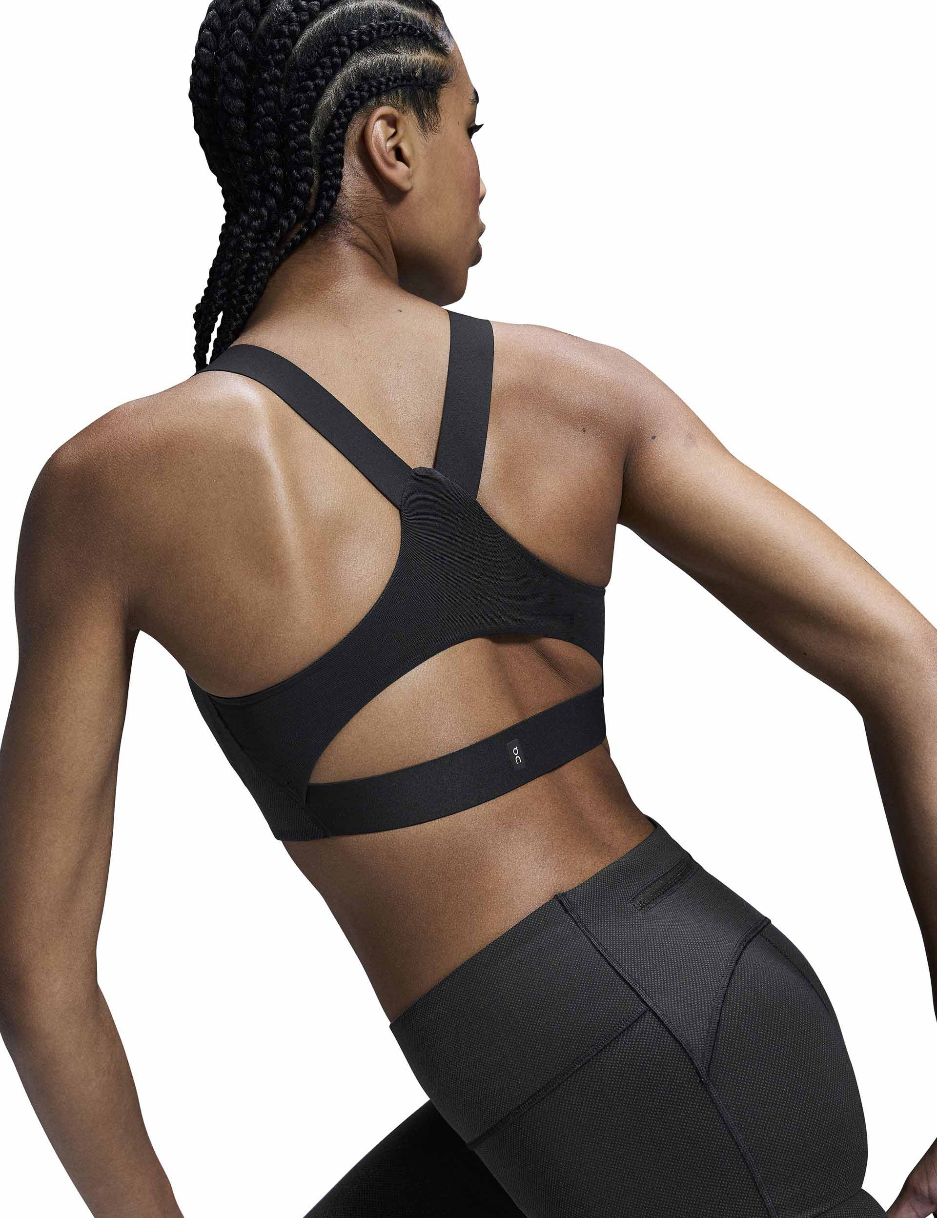 Performance Bra Lumos - High Support Sports Bra for Running & Yoga - Black | Comfortable & Breathable Workout Top for Women