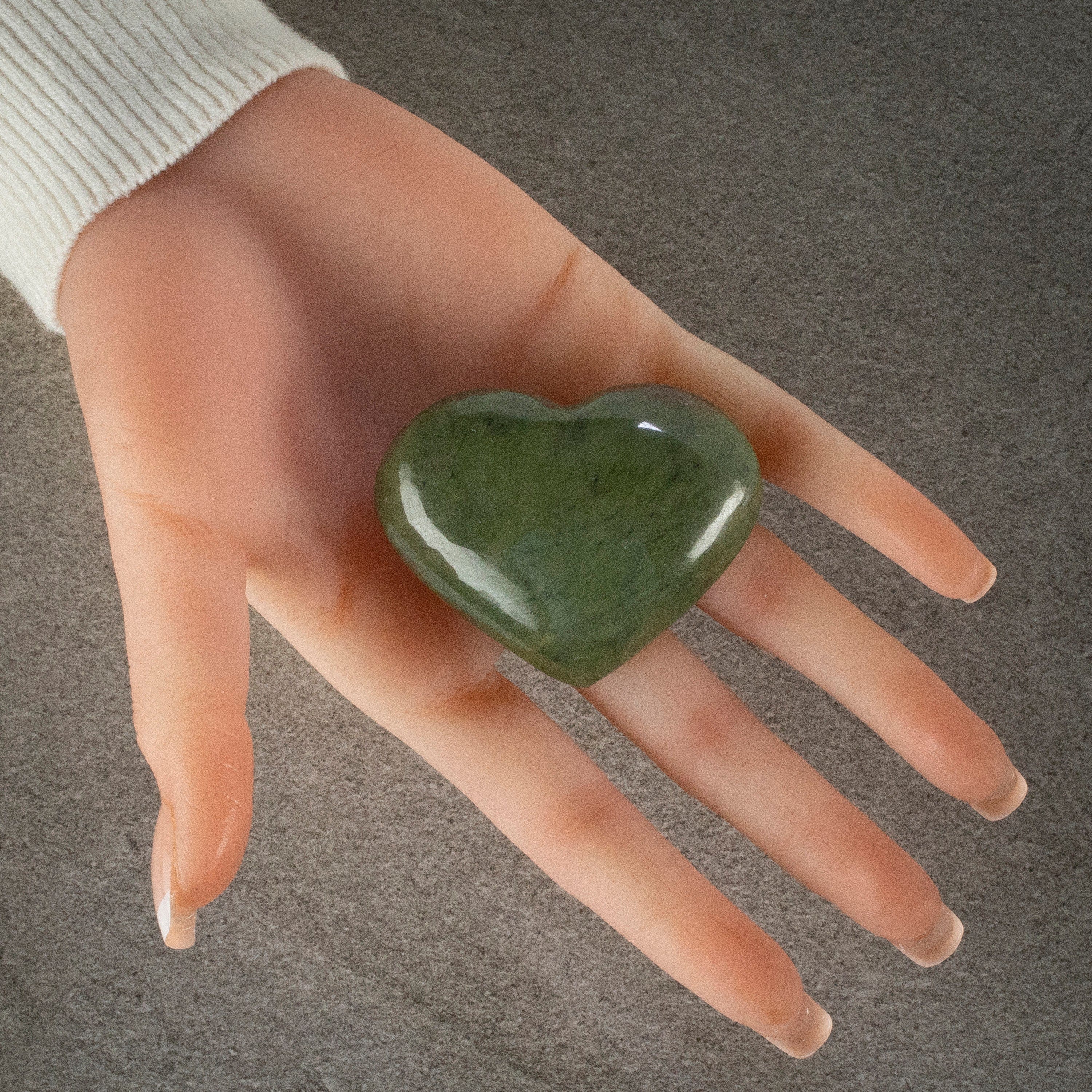 Authentic Afghan Jade Gemstone Heart Carving - Handcrafted Spiritual Gift for Meditation, Healing & Home Decor - Perfect for Yoga, Reiki & Positive Energy Spaces