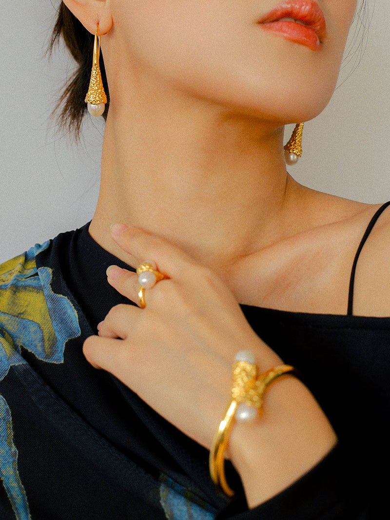 Elegant Gilded Bud Pearl Open Cuff Bracelet for Women - Perfect for Weddings, Parties & Special Occasions