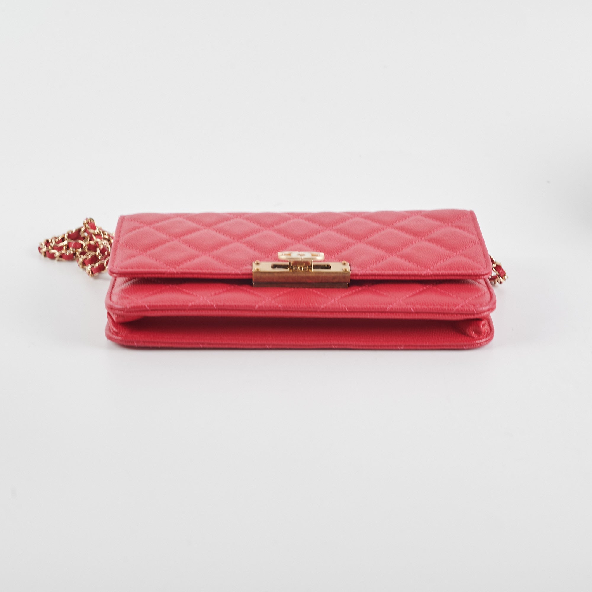Chanel Caviar Leather Wallet on Chain - Pink Crossbody Bag for Women | Luxury Designer WOC for Evening Out & Special Occasions