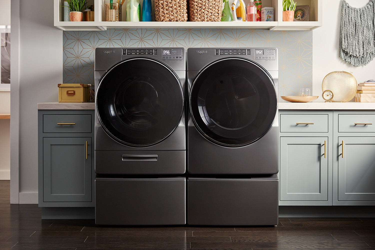 Whirlpool WFW8620HC 5.8 cu ft Front Load Washer & YWED8620HC 7.4 cu ft Electric Dryer Set - Chrome Shadow - Laundry Room Appliances for Home & Apartment