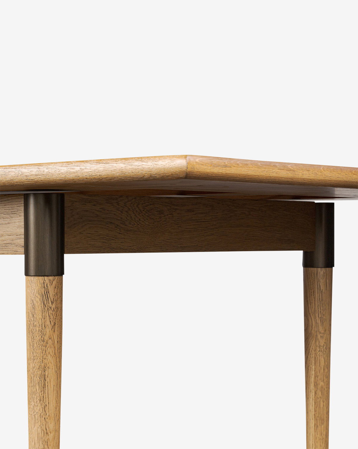 Redmond Extension Dining Table - Expandable Wooden Table for 6-10 People, Perfect for Family Gatherings & Dinner Parties