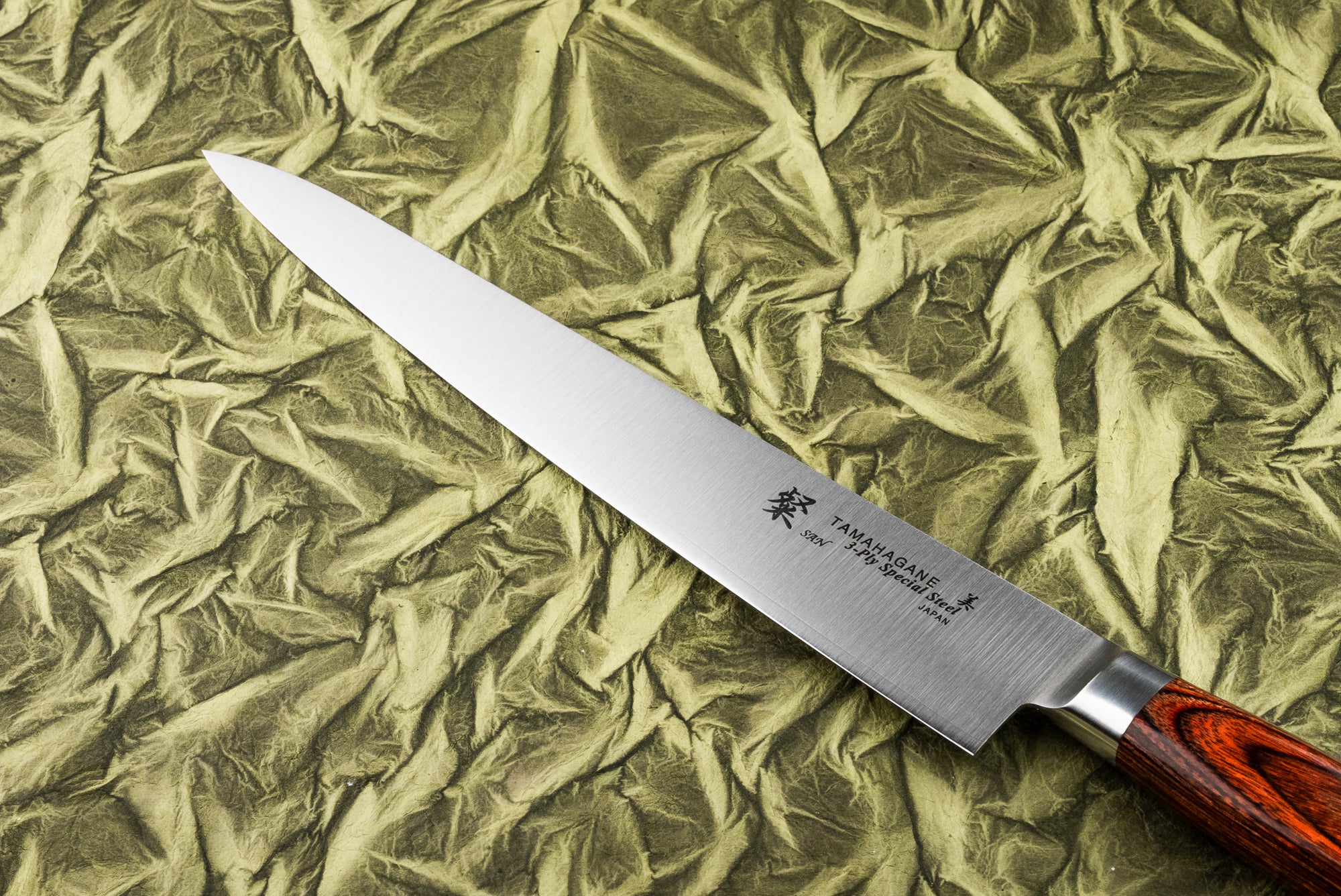 Premium Tamahagane San Sujihiki 240mm Japanese Slicing Knife - High Carbon Steel Blade for Sushi, Sashimi & Meat - Perfect for Professional Chefs & Home Cooking