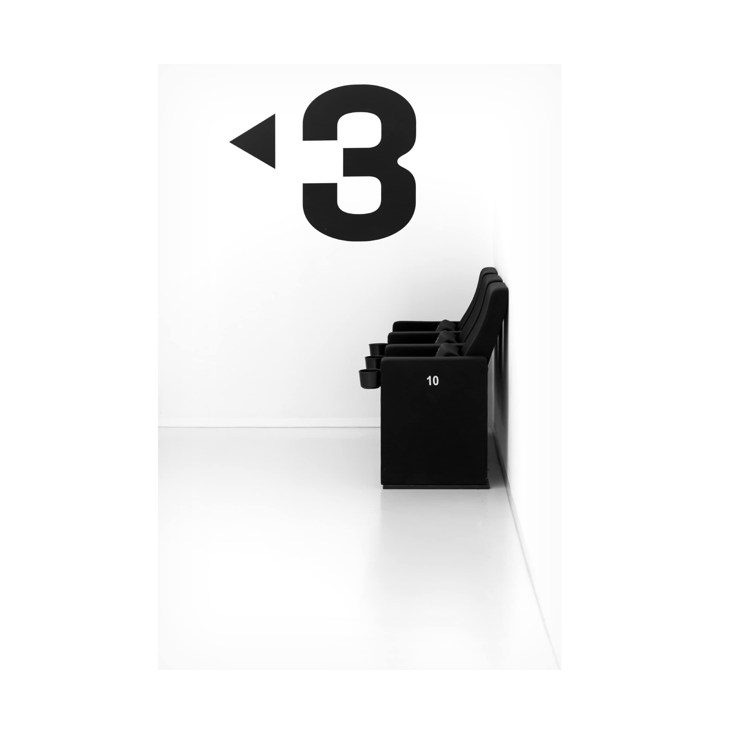 Trademark Fine Art 'Choose A Number' Canvas Wall Art by Greetje Van Son - Modern Abstract Painting for Living Room, Bedroom & Office Decor