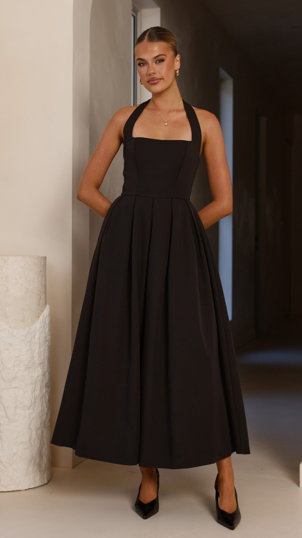 Kristen Maxi Dress in Black - Elegant Long Flowy Dress for Women | Perfect for Weddings, Parties & Summer Outfits