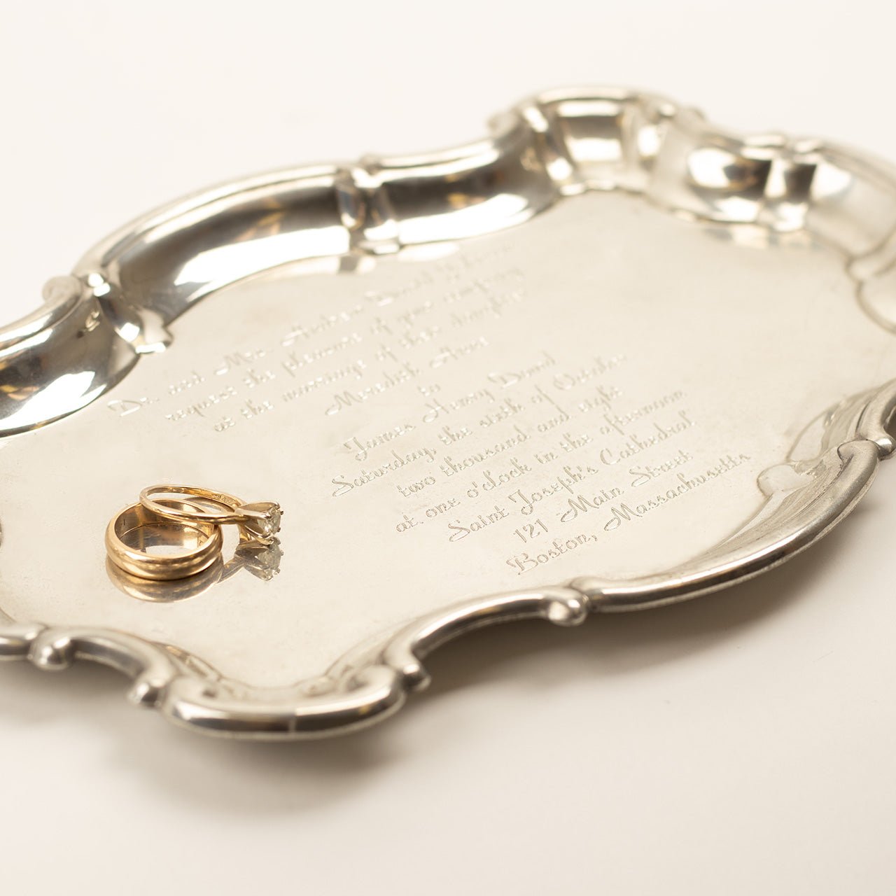 Elegant Polished Pewter Invitation Card Holder - Wedding, Birthday & Party Decor - Perfect for Formal Events & Home Decor