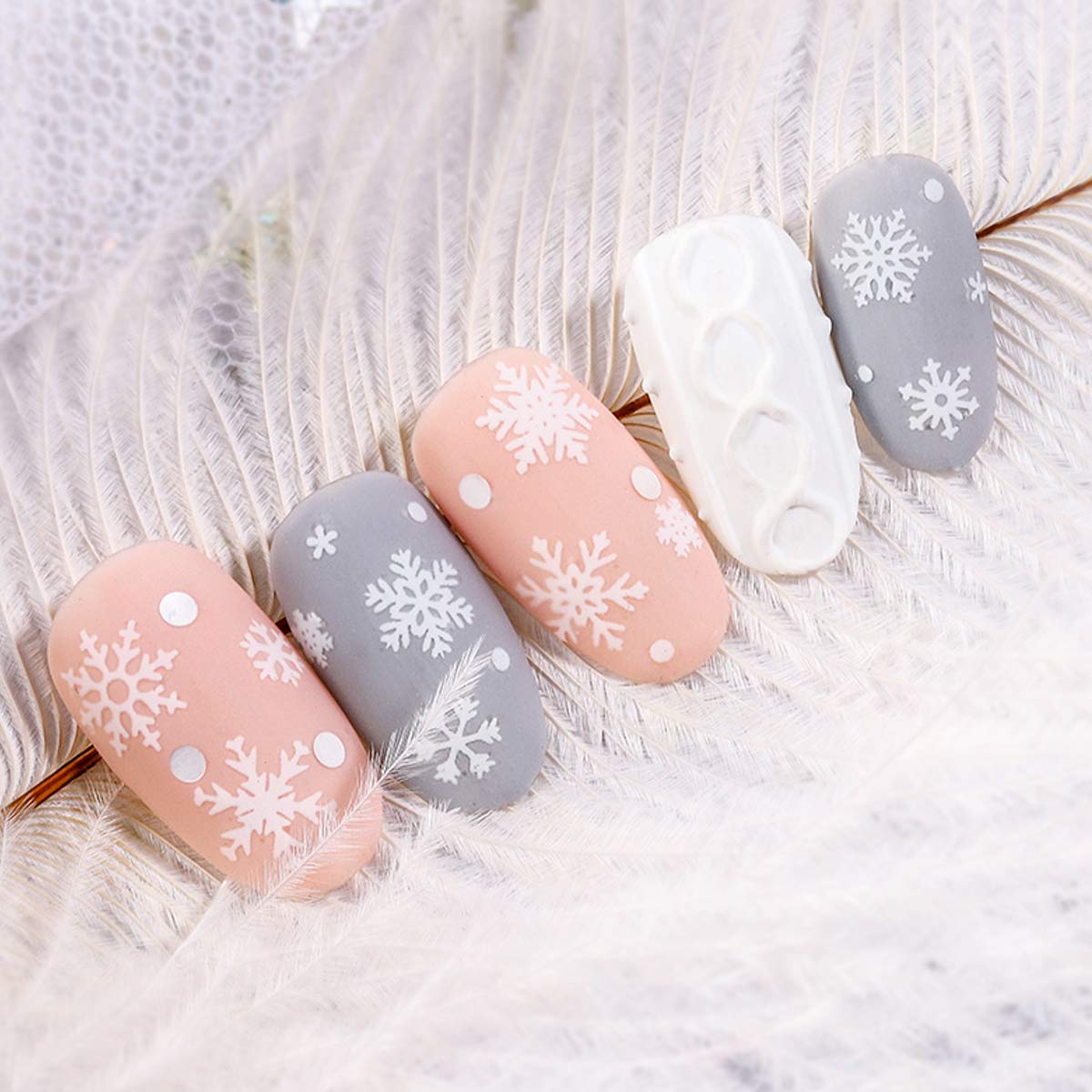 30pcs Winter Gel Nail Stickers - Self-Adhesive Nail Decals for Women & Kids, Christmas Holiday Manicure Decorations, DIY Nail Art Designs for Parties, Gifts & Festive Celebrations