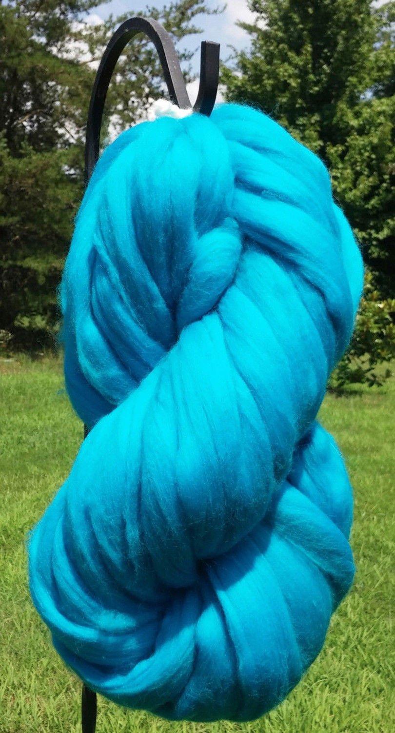 Premium Teal Blue 100% Australian Merino Wool Roving Fiber - Soft Spinning & Felting Yarn for Needle Felting, Chunky Knitting & DIY Crafts (1 lb) - Perfect for Handmade Scarves, Hats & Home Decor Projects