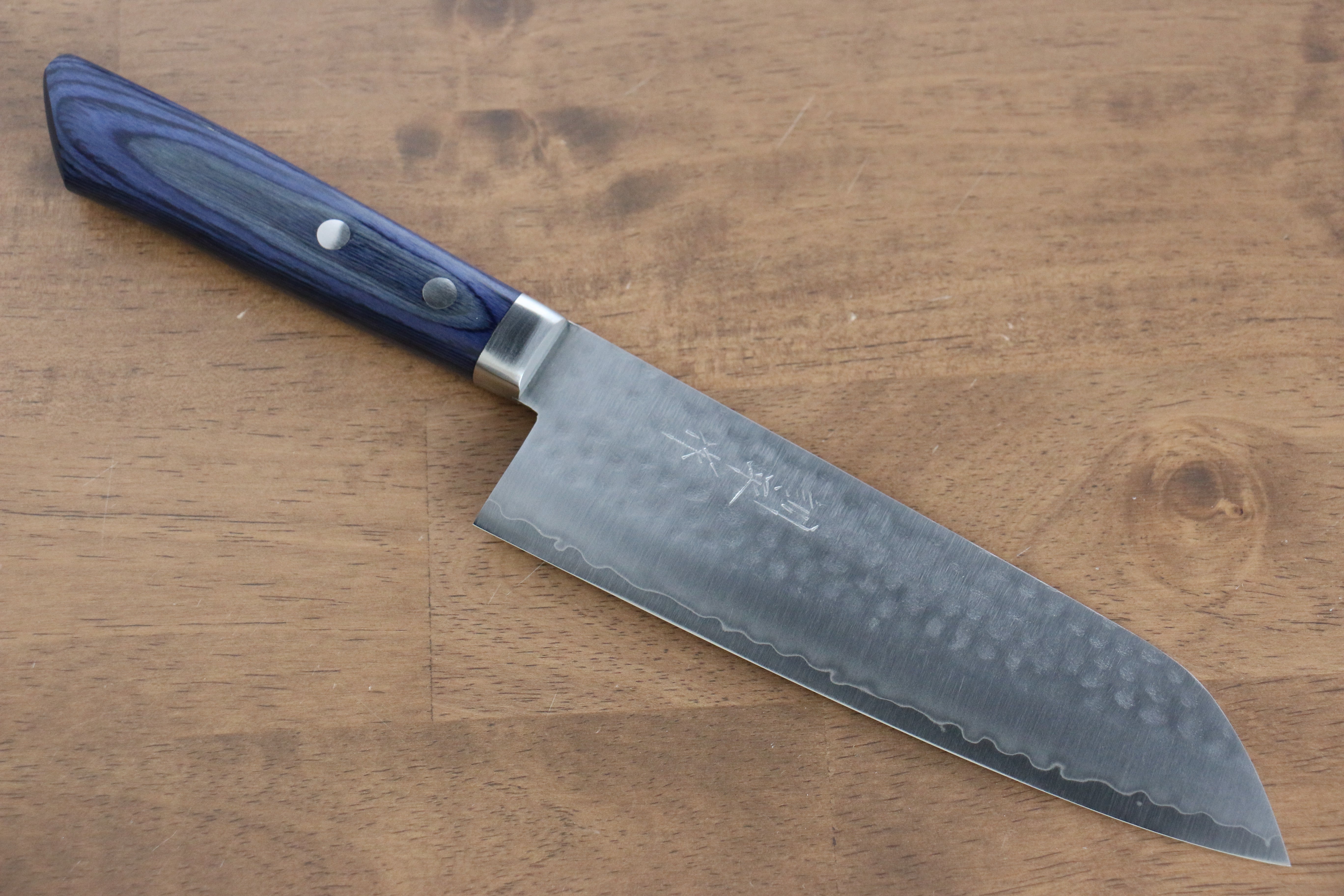 Premium Kunihira VG1 Hammered Santoku Knife 170mm - Japanese Blue Pakkawood Handle - Perfect for Slicing, Dicing & Chopping Vegetables, Meat & Fish