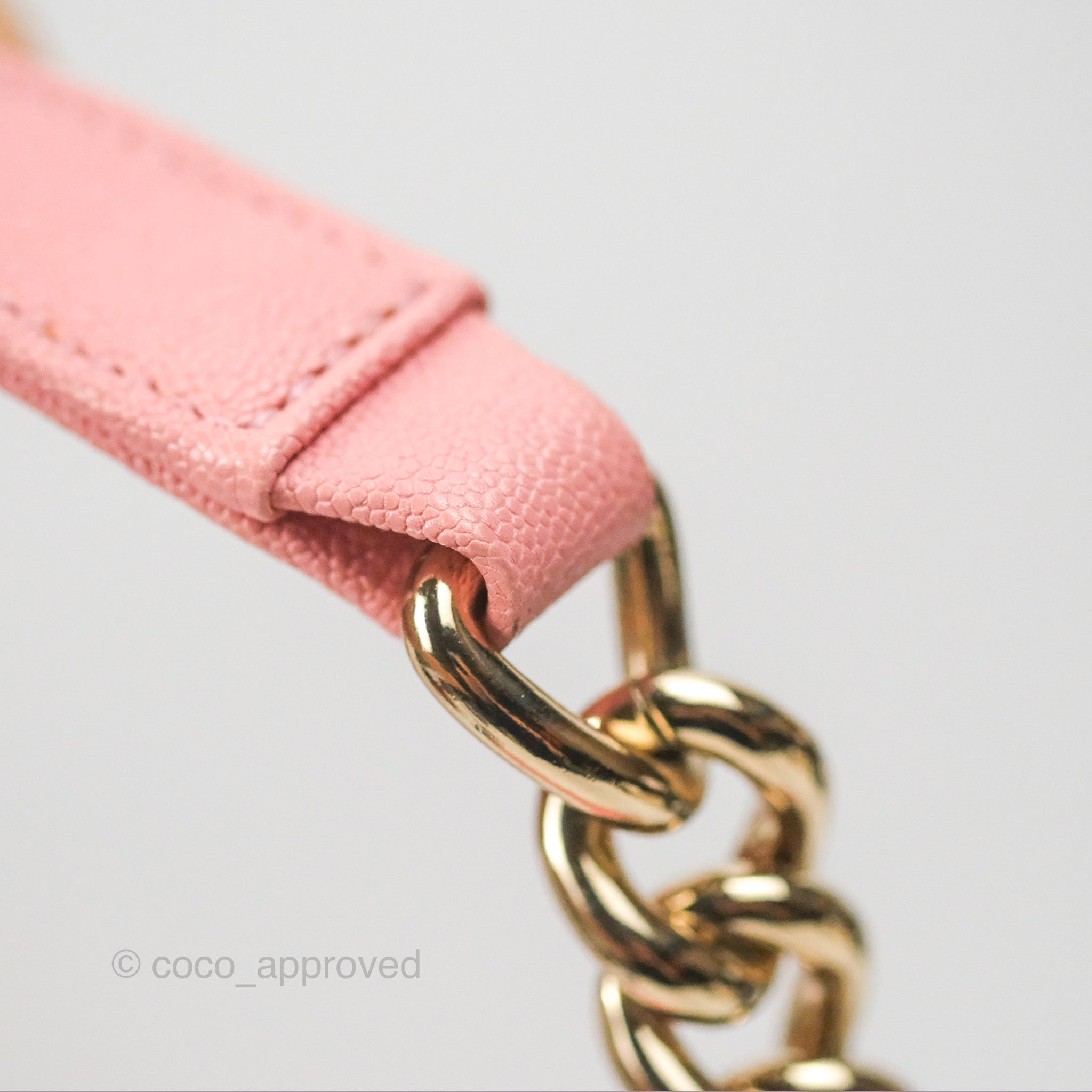 Chanel Boy Chevron Medium Flap Bag in Pink Caviar Leather with Gold Hardware - Perfect for Evening Events & Luxury Fashion Accessories