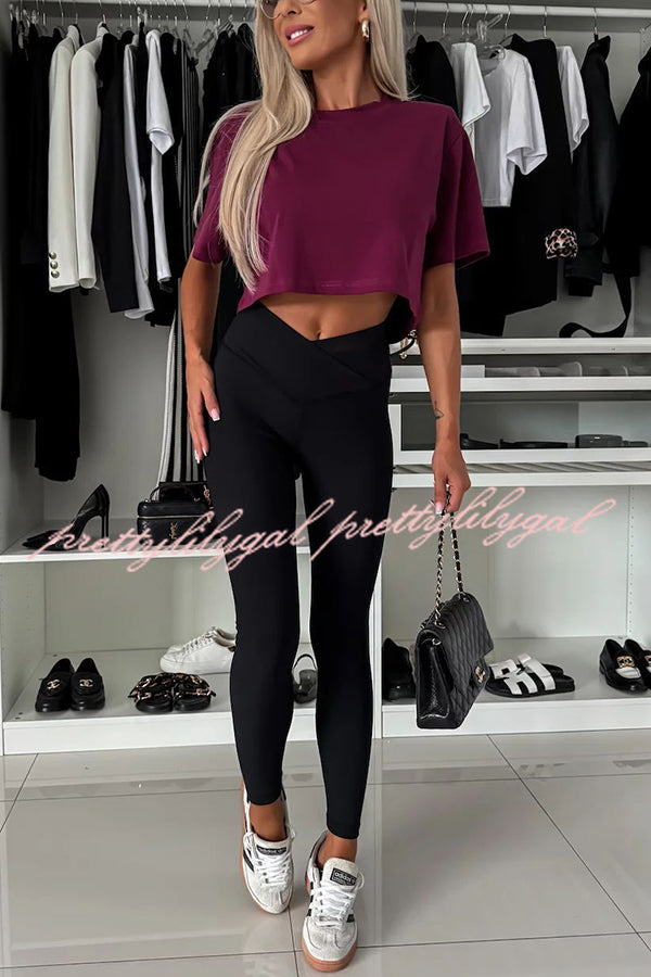 Tayshia Women's Short Sleeve Crop Top Stretchy T-Shirt - Casual Summer Outfit for Beach, Yoga & Streetwear