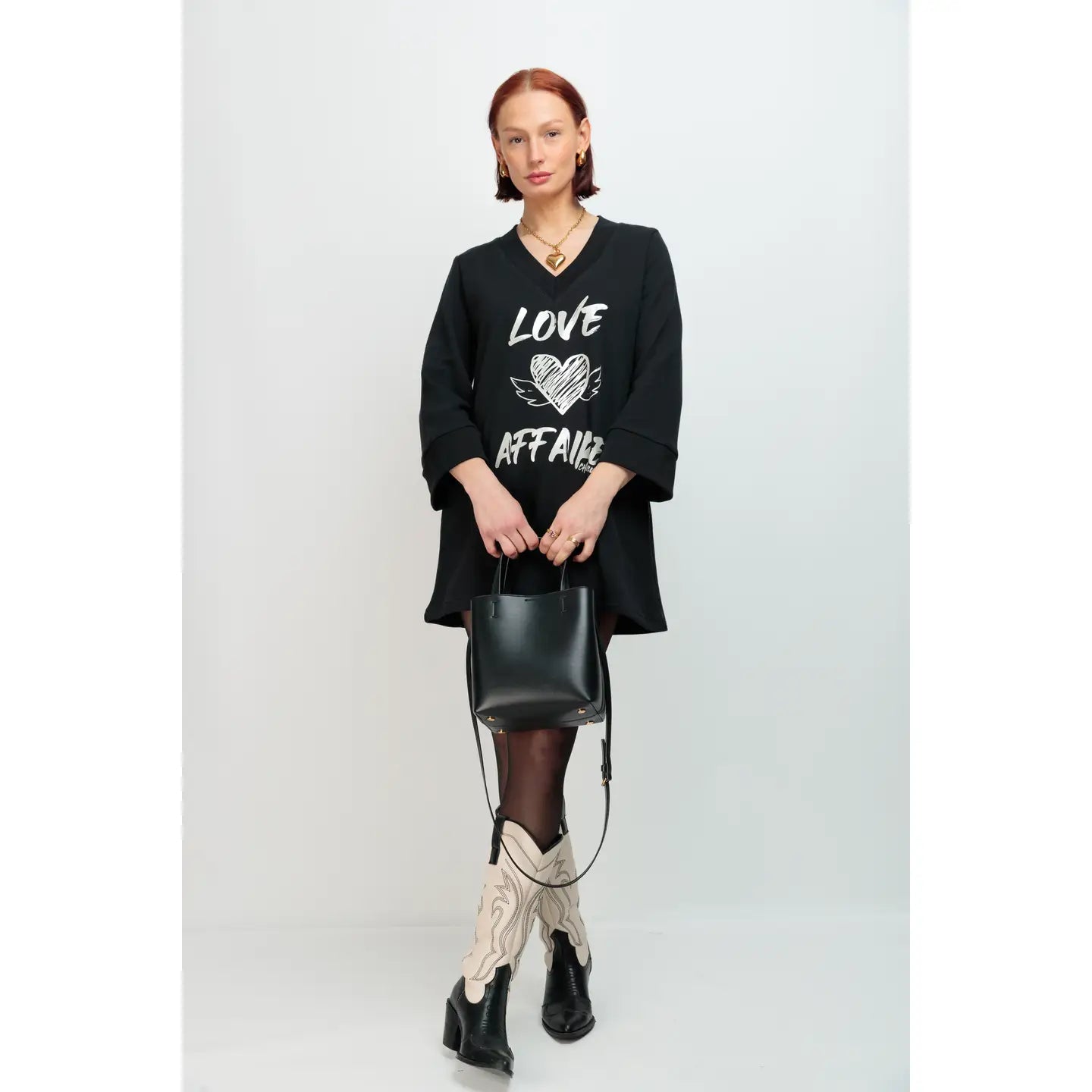 Elegant Flowing Robe Fairy Love Affair - Soft & Stylish Women's Loungewear for Relaxing at Home or Romantic Evenings