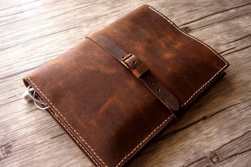 Premium Genuine Leather MacBook Pro 13 Inch Retina Case - Slim Protective Cover for MacBook Pro 13