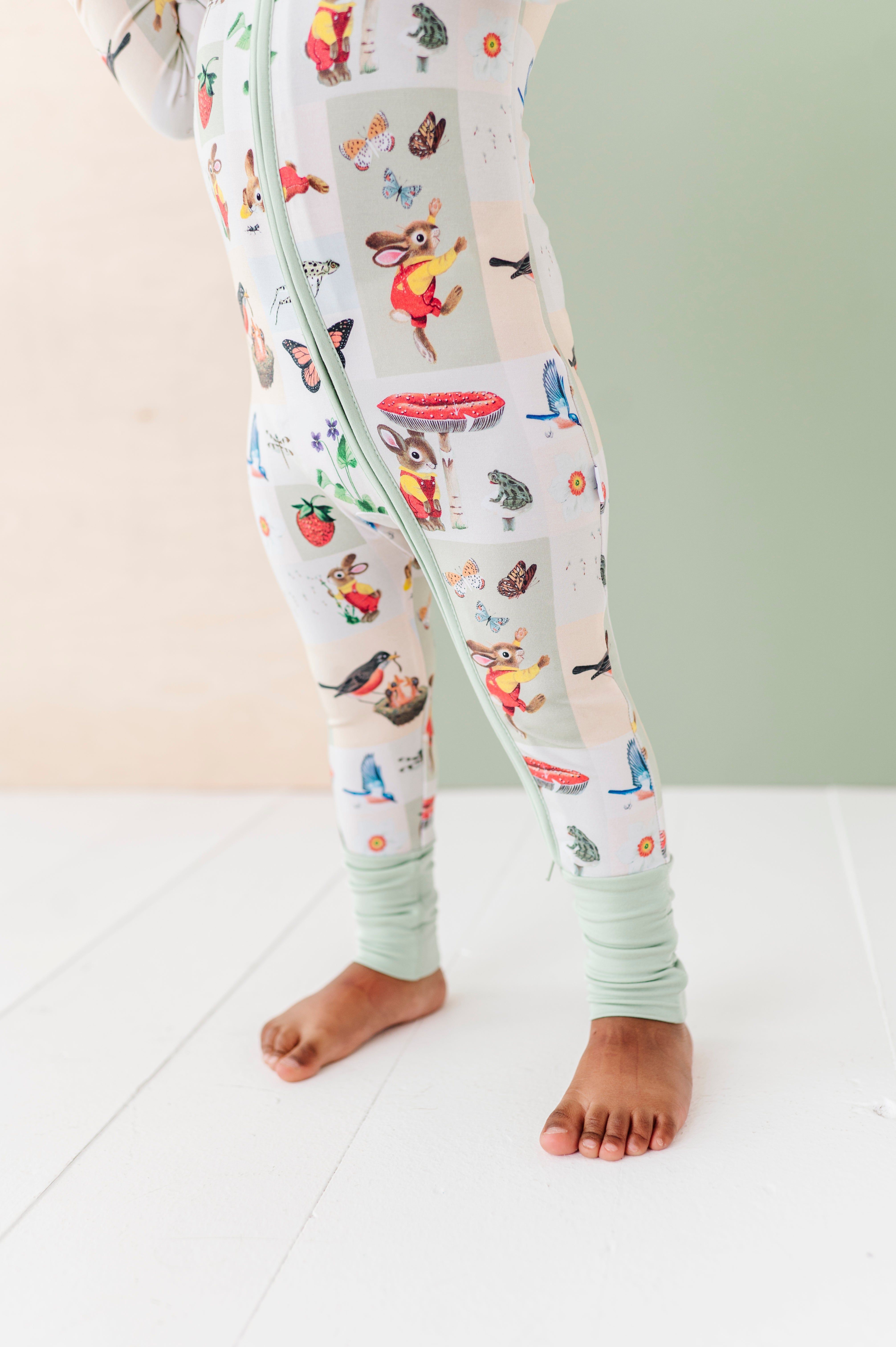 Richard Scarry's I Am A Bunny Sunny Days Zip Romper - Cute Baby Jumpsuit for Boys & Girls | Perfect for Playtime, Outdoor Adventures & Photo Shoots