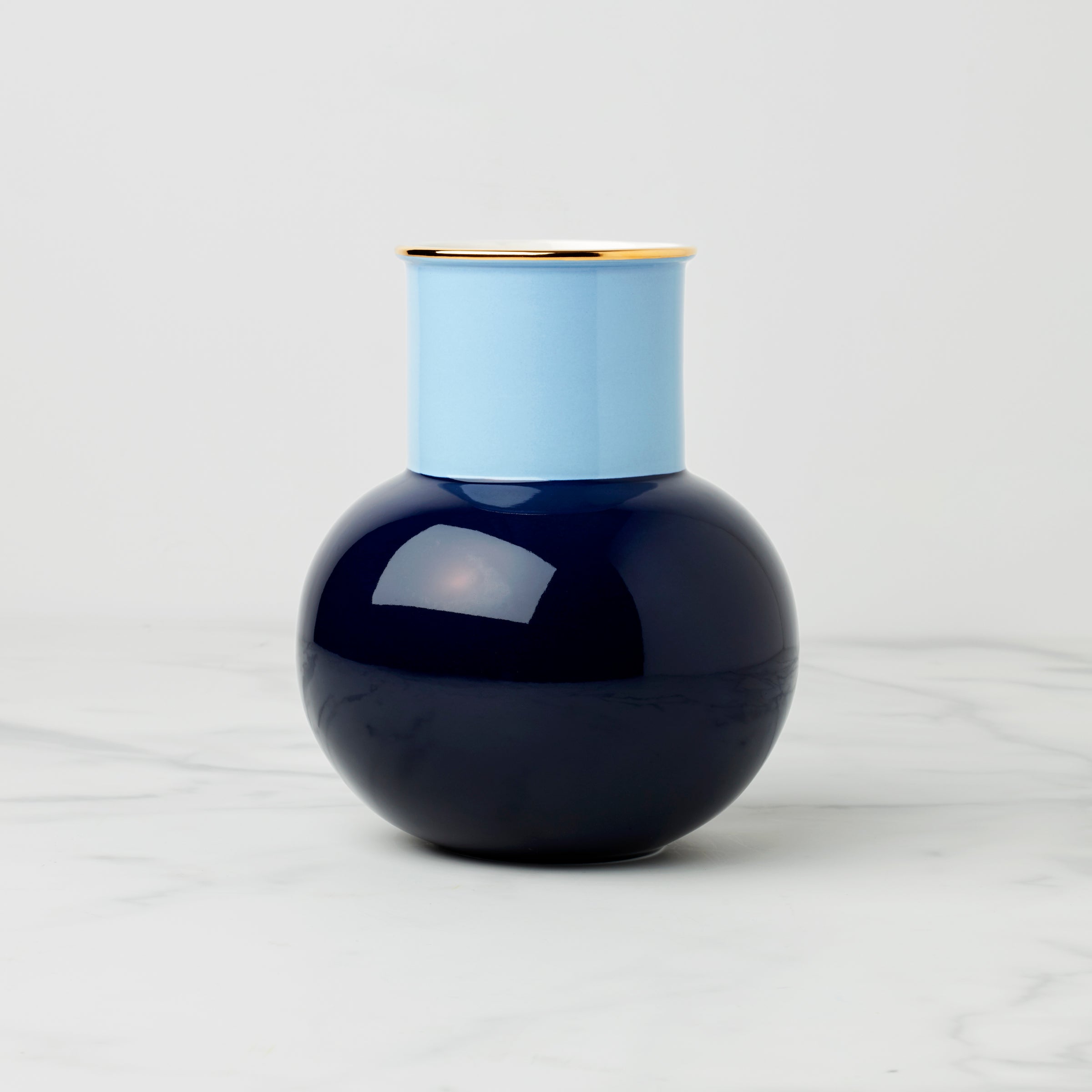Stylish Cool Blue Bouquet Vase for Fresh Flowers - Perfect for Home Decor, Wedding Centerpieces & Gift Giving