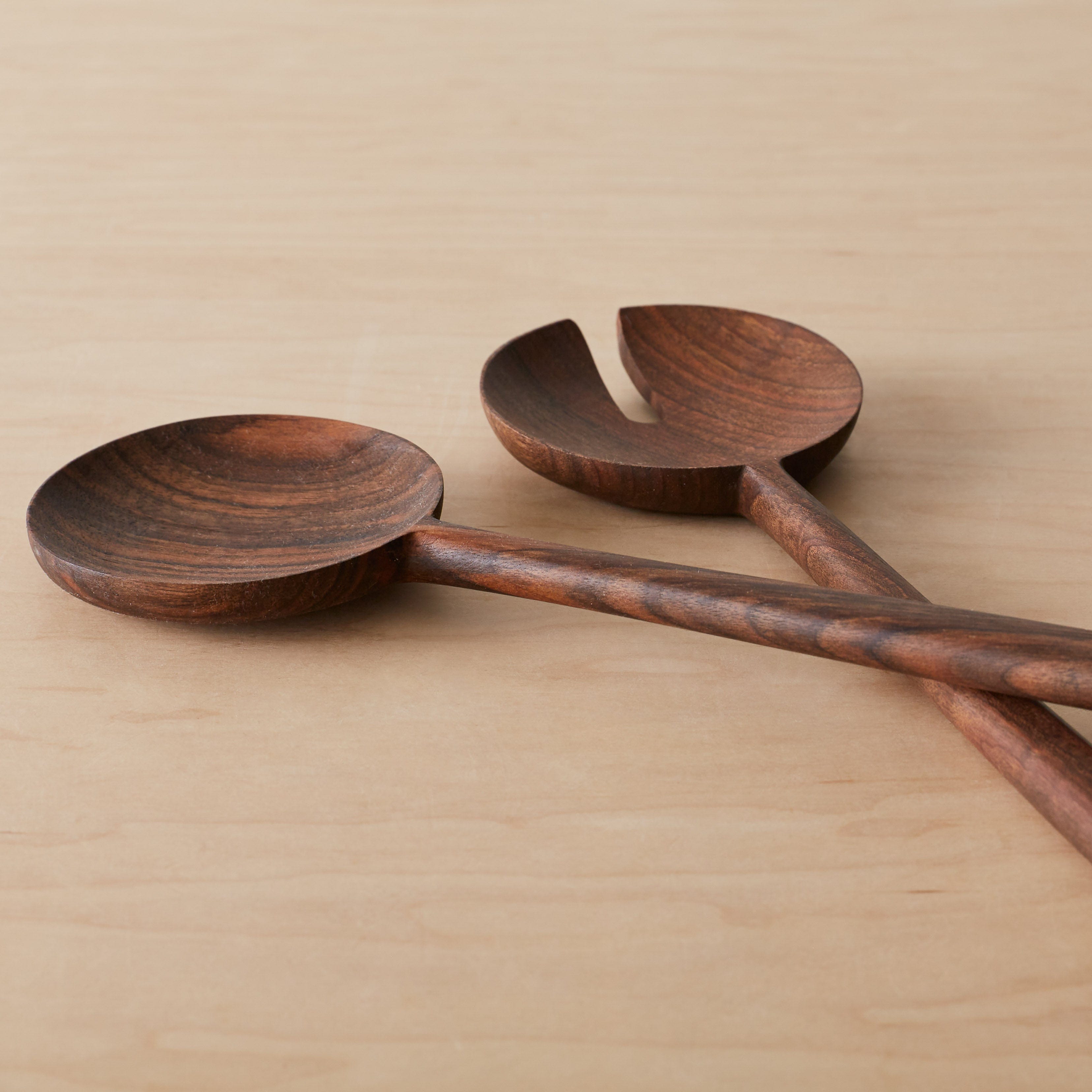 Premium Kareem Salad Servers Set of 2 - Stainless Steel Serving Utensils for Fresh Salads, Pasta & Side Dishes - Perfect for Dinner Parties, BBQs & Healthy Meal Prep