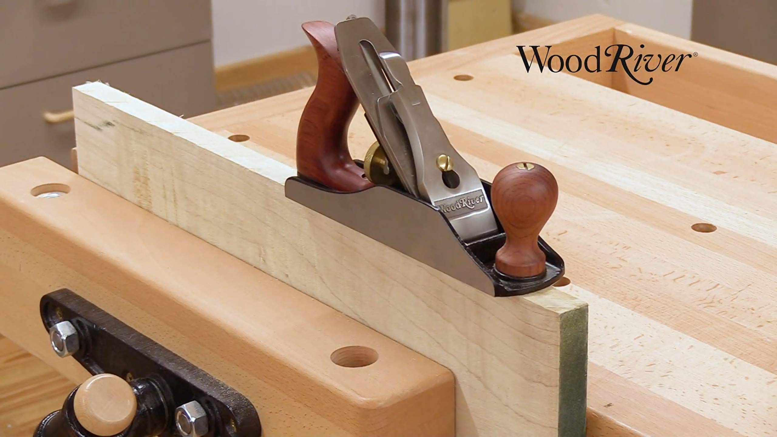 Premium WOODRIVER #3 Smoothing Bench Plane - High-Quality Woodworking Hand Tool for Fine Finishing | Perfect for Cabinet Making, Furniture Restoration & DIY Wood Projects