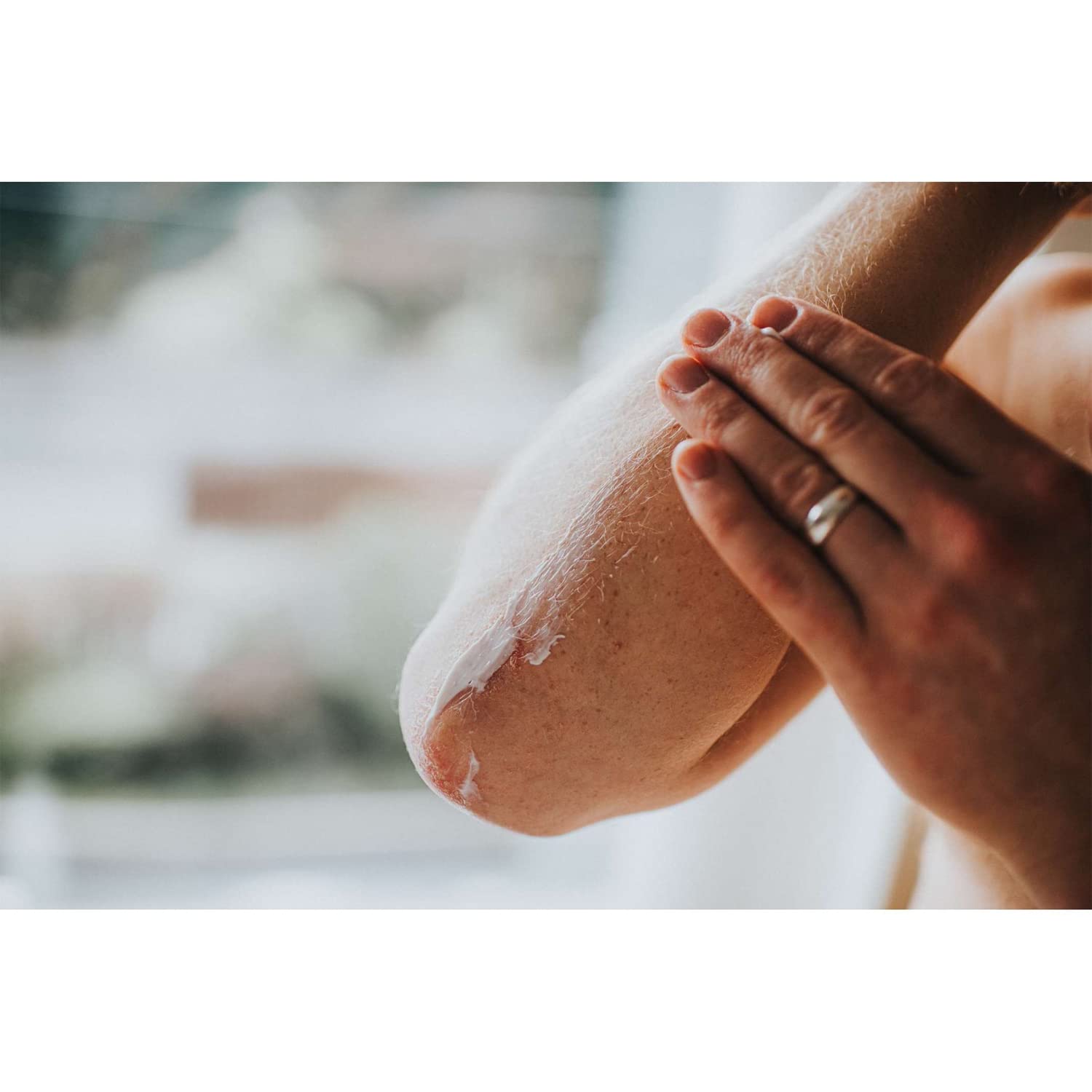 Sonia Kashuk White Etheriana Hydrating Body Lotion - Ultra Moisturizing for Dry Skin, Nourishing & Smoothing - Perfect for Daily Use, After Shower & Before Bed