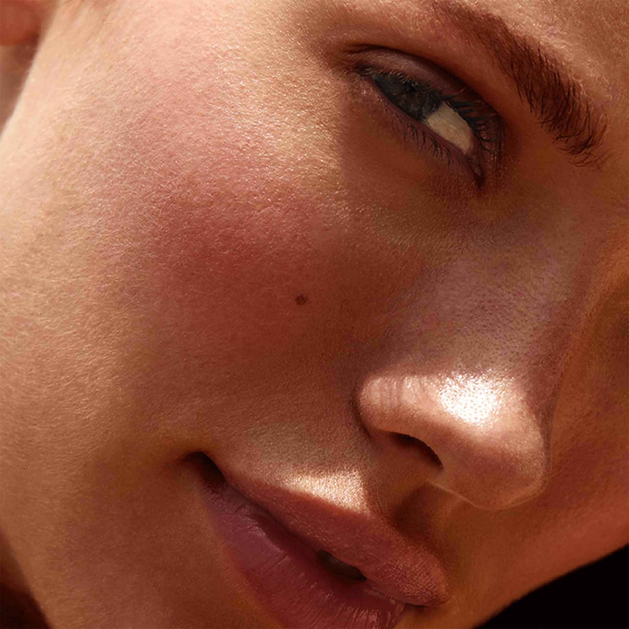 Victoria Beckham Beauty Cheeky Posh Blush Stick - Creamy Blush for Natural Flush, Buildable & Blendable - Perfect for Everyday Wear & On-The-Go Touch Ups