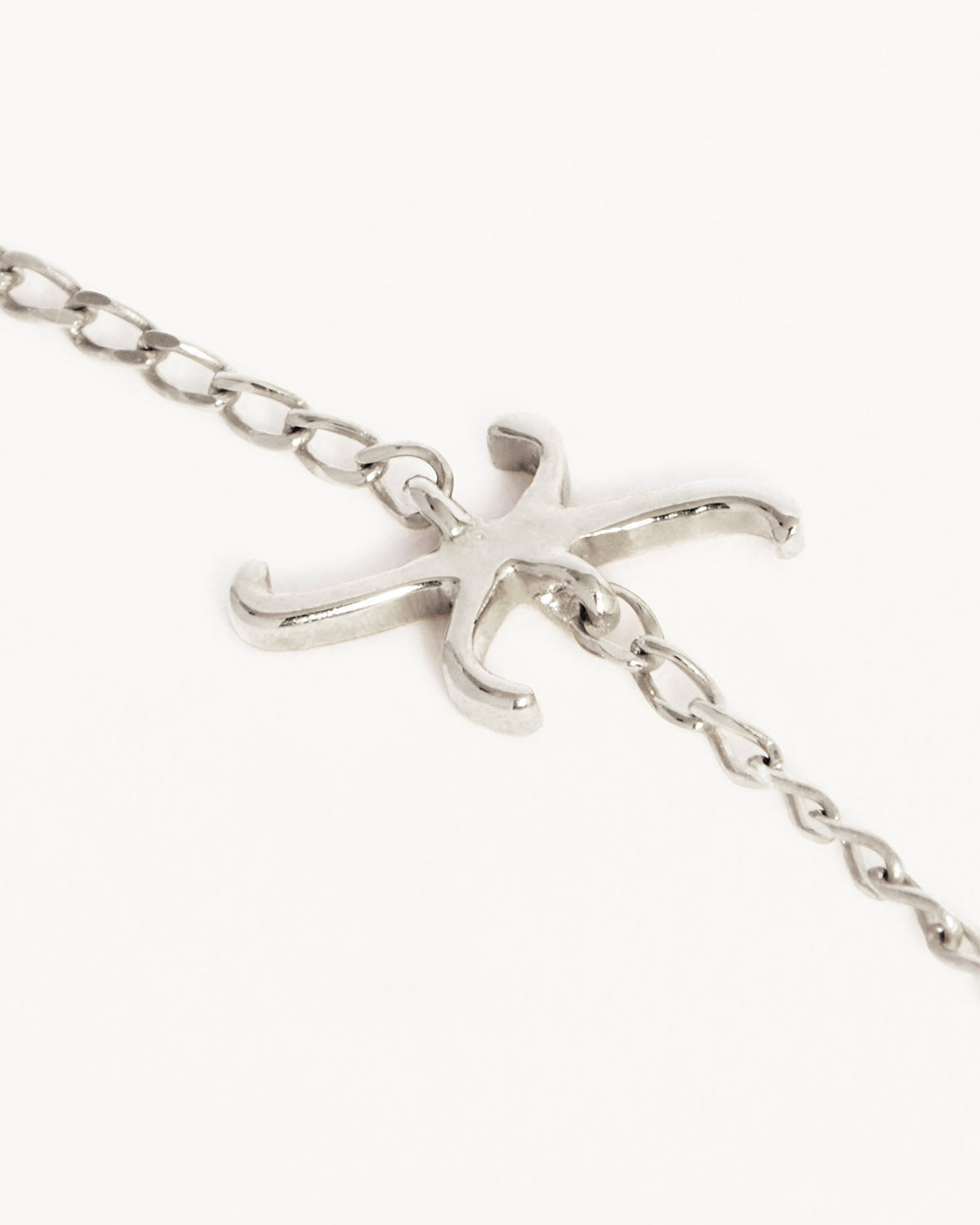 925 Sterling Silver Love Letter Bracelet - Romantic Gift for Her, Engraved Jewelry for Women, Perfect for Anniversaries & Valentine's Day