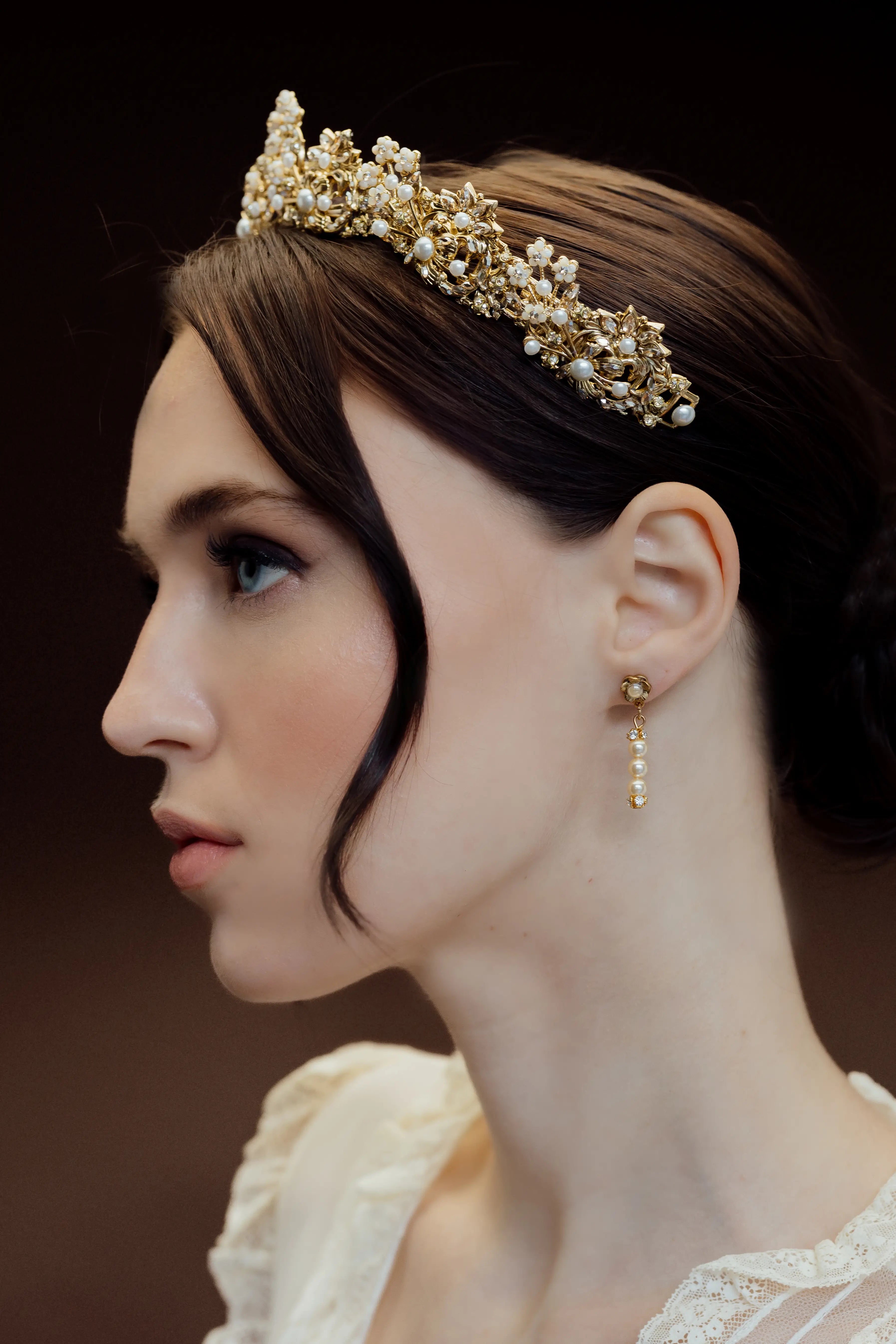 Evangeline Crown - Elegant & Stylish Tiara for Weddings, Prom, Pageants & Special Events | Perfect Bridal Accessory & Princess Costume Jewelry