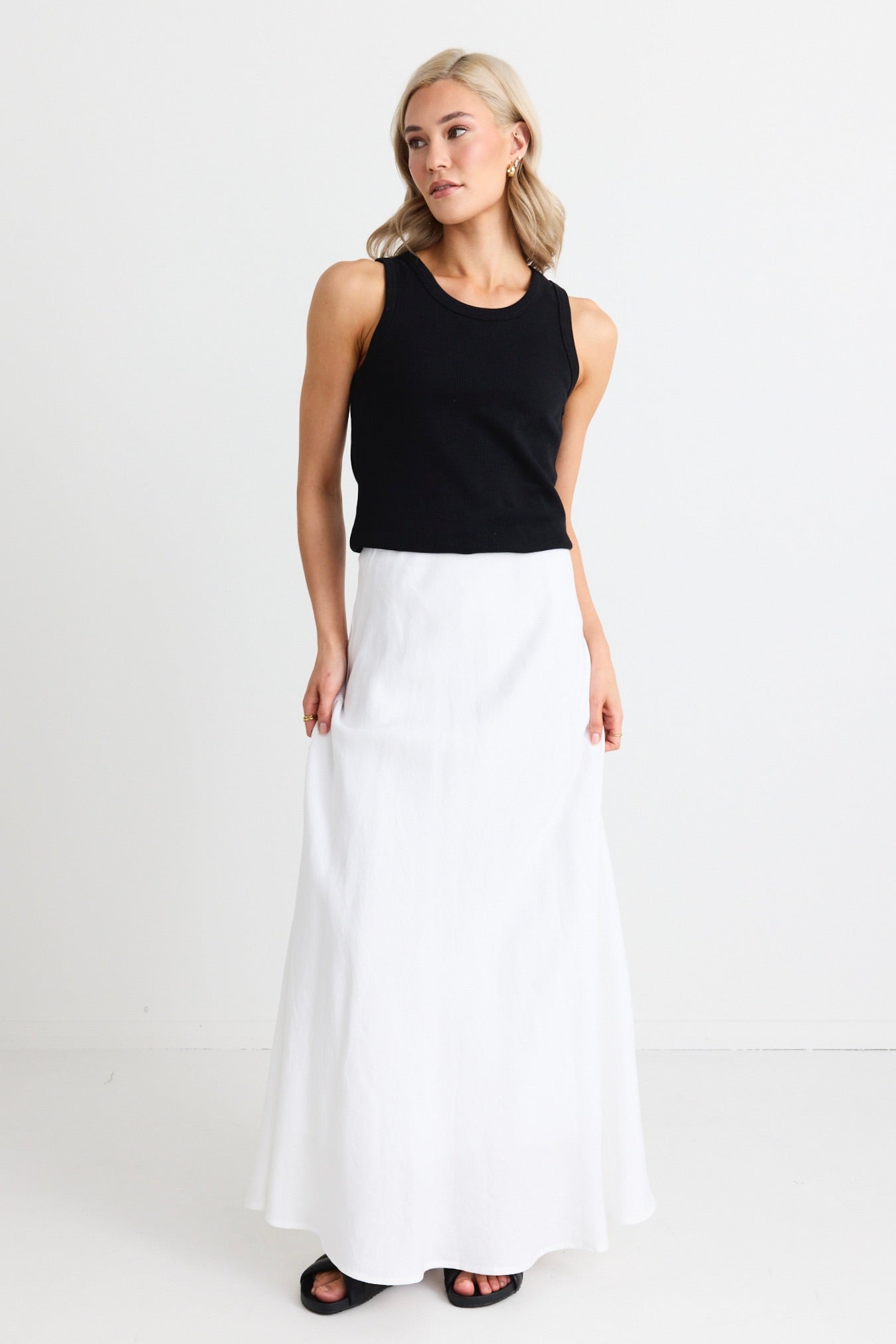 Cobble Black Rib Cutaway Tank Top for Women - Stylish Sleeveless Casual Shirt for Summer Outfits & Layering