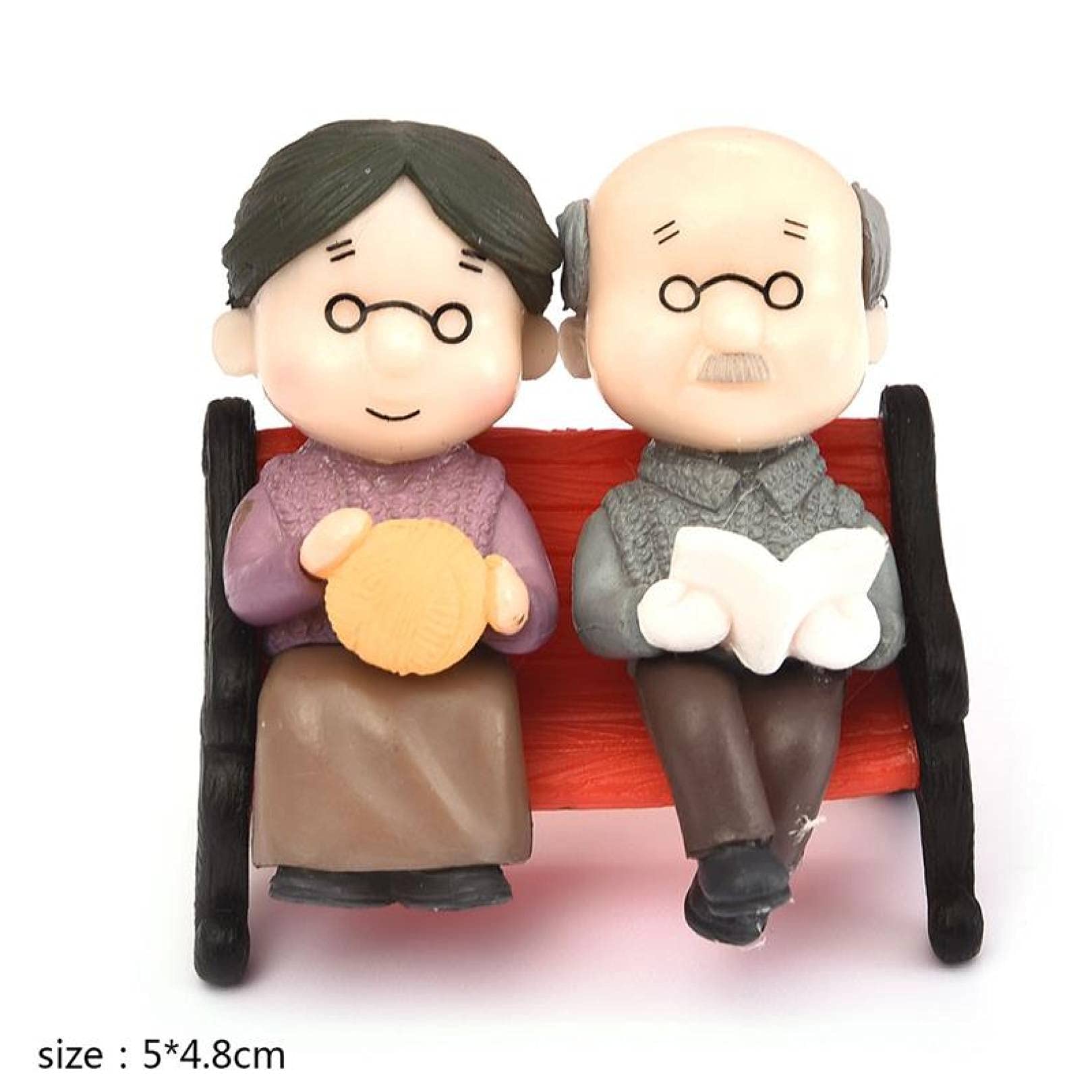 Romantic Moon Couple Sculpture - Handcrafted PVC Figurine for Home Decor, Wedding Gift, Tabletop Display, Bonsai Accent - Perfect for Living Room, Bedroom, Office & Garden Decorations