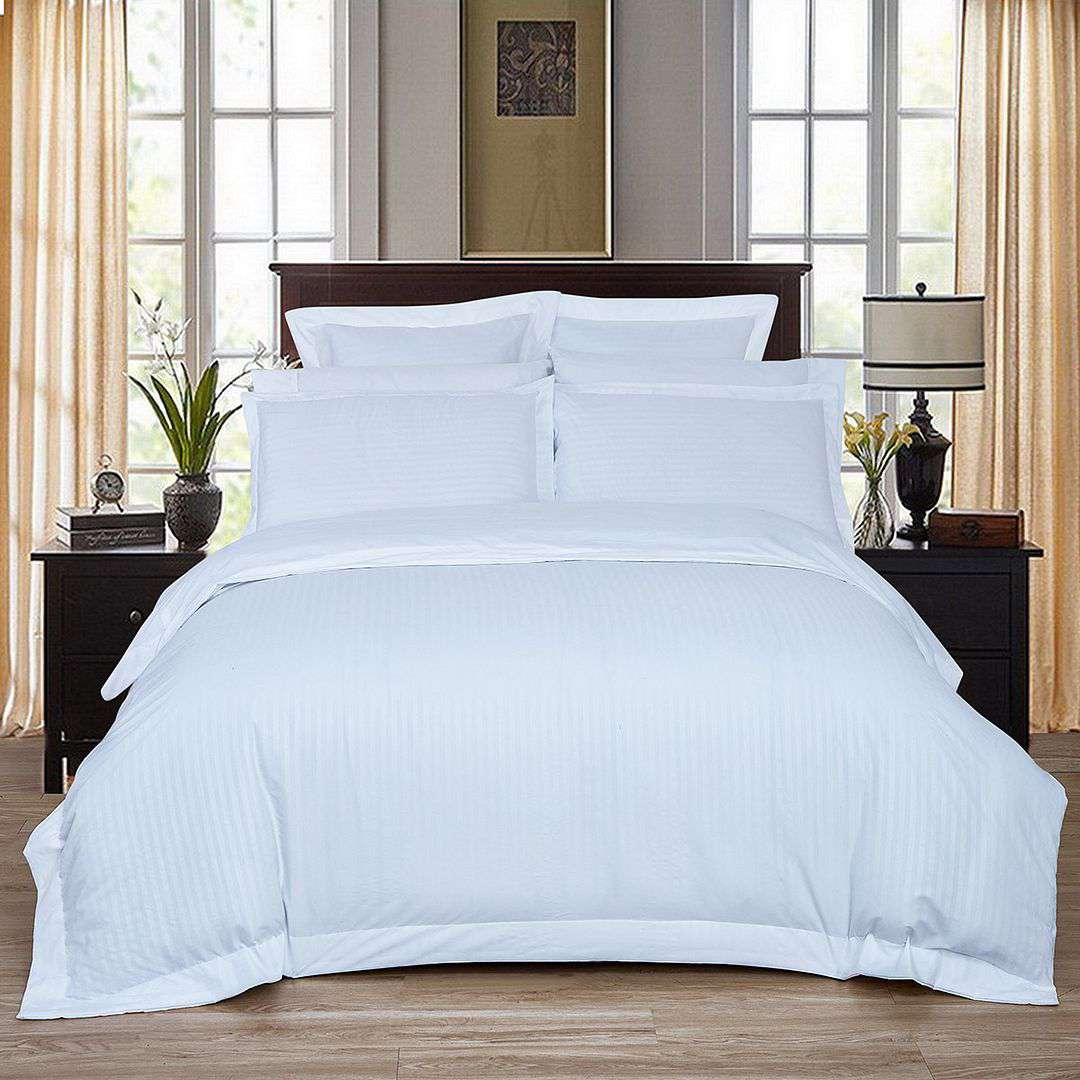 1000 Thread Count Ultra Soft Striped Super King Size White Duvet Cover Set - Luxury Bedding for Master Bedroom, Hotel & Guest Room Comfort