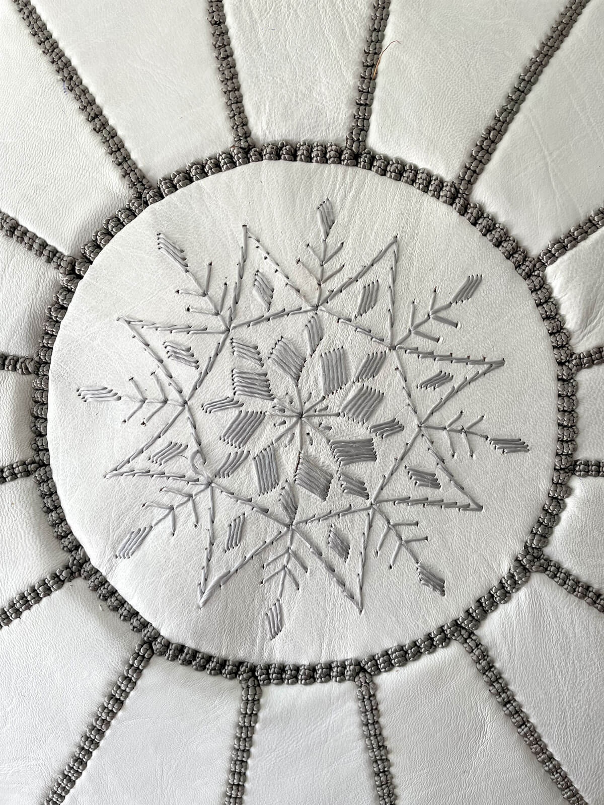 Handmade Moroccan Leather Pouffe Ottoman - White & Grey Boho Chic Footstool for Living Room, Bedroom & Lounge Decor