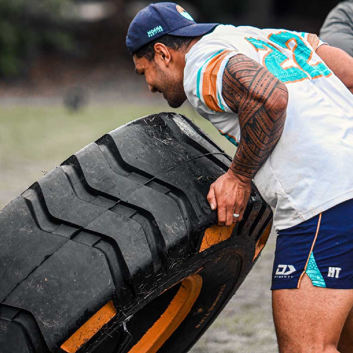 XLR8 Strongman Fitness Tire 120kg - Heavy Duty Rubber Gym Tire for Strength Training, CrossFit & Outdoor Workouts