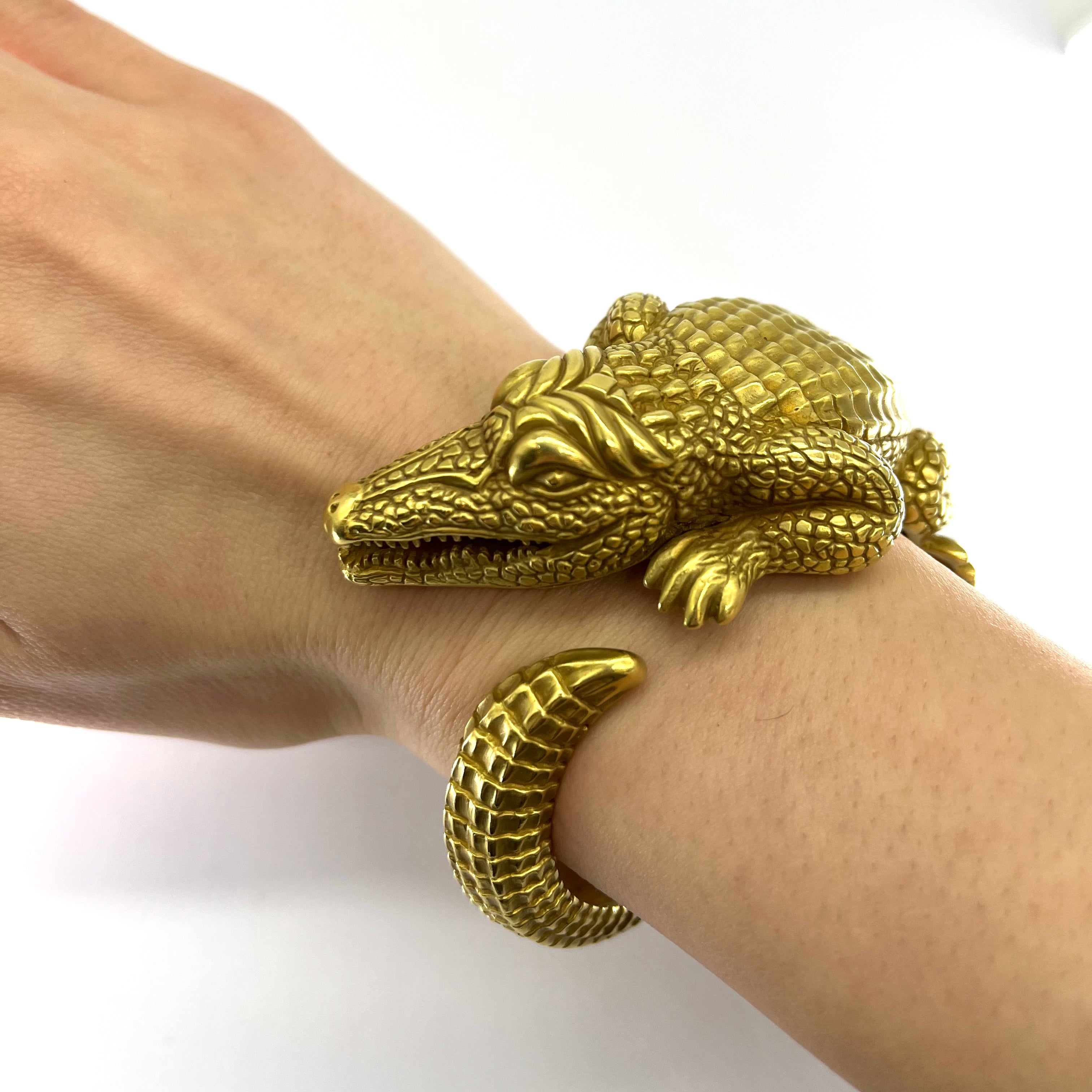Barry Kieselstein Alligator Leather Cuff Bracelet for Men & Women | 6.5 Inch Adjustable Wristband | Luxury Fashion Accessory for Parties, Weddings & Formal Events