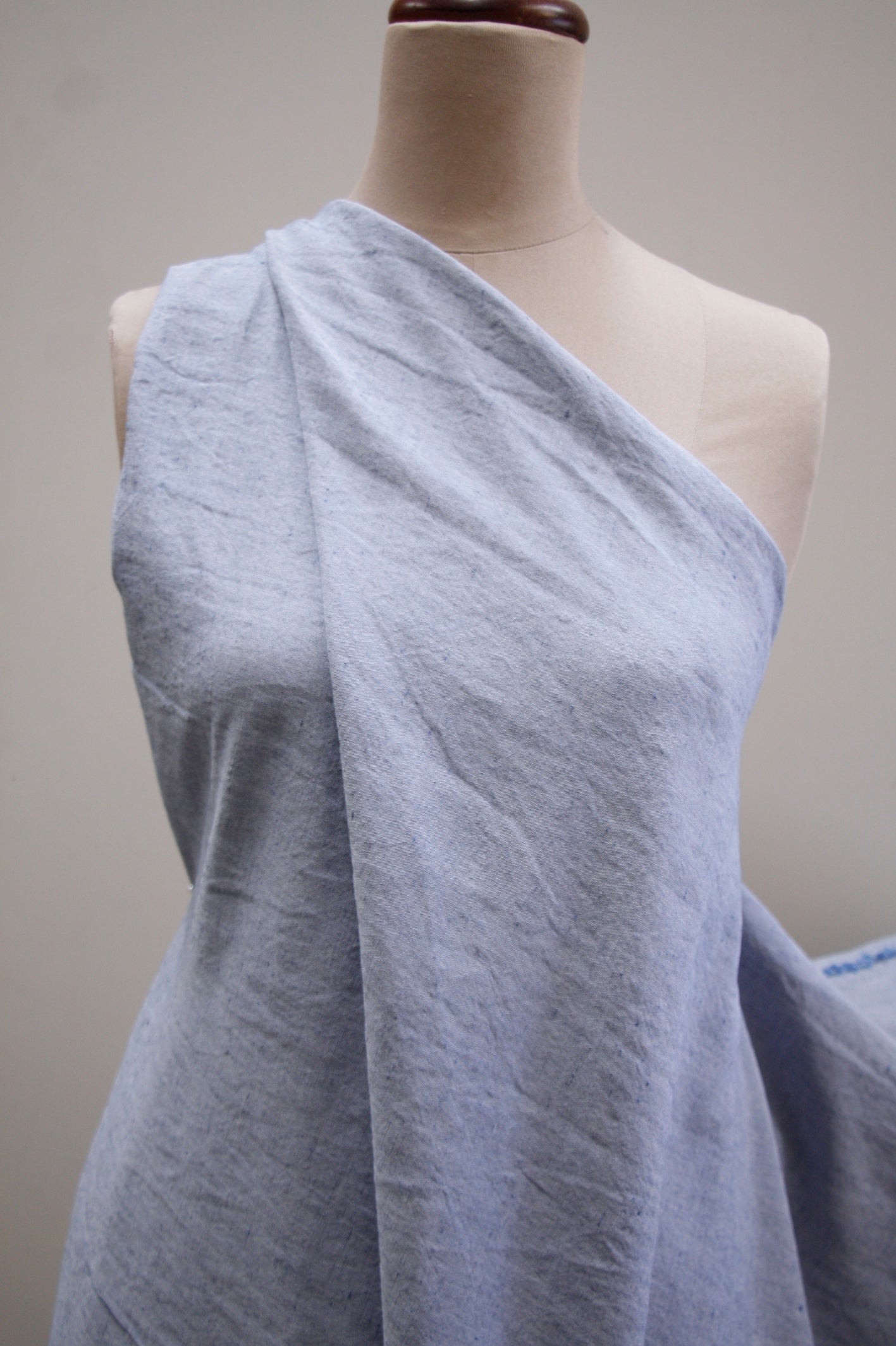 Premium Blue Grey Blend Fabric - Soft & Durable Material for Upholstery, Curtains & Home Decor | Perfect for DIY Sewing Projects & Interior Design