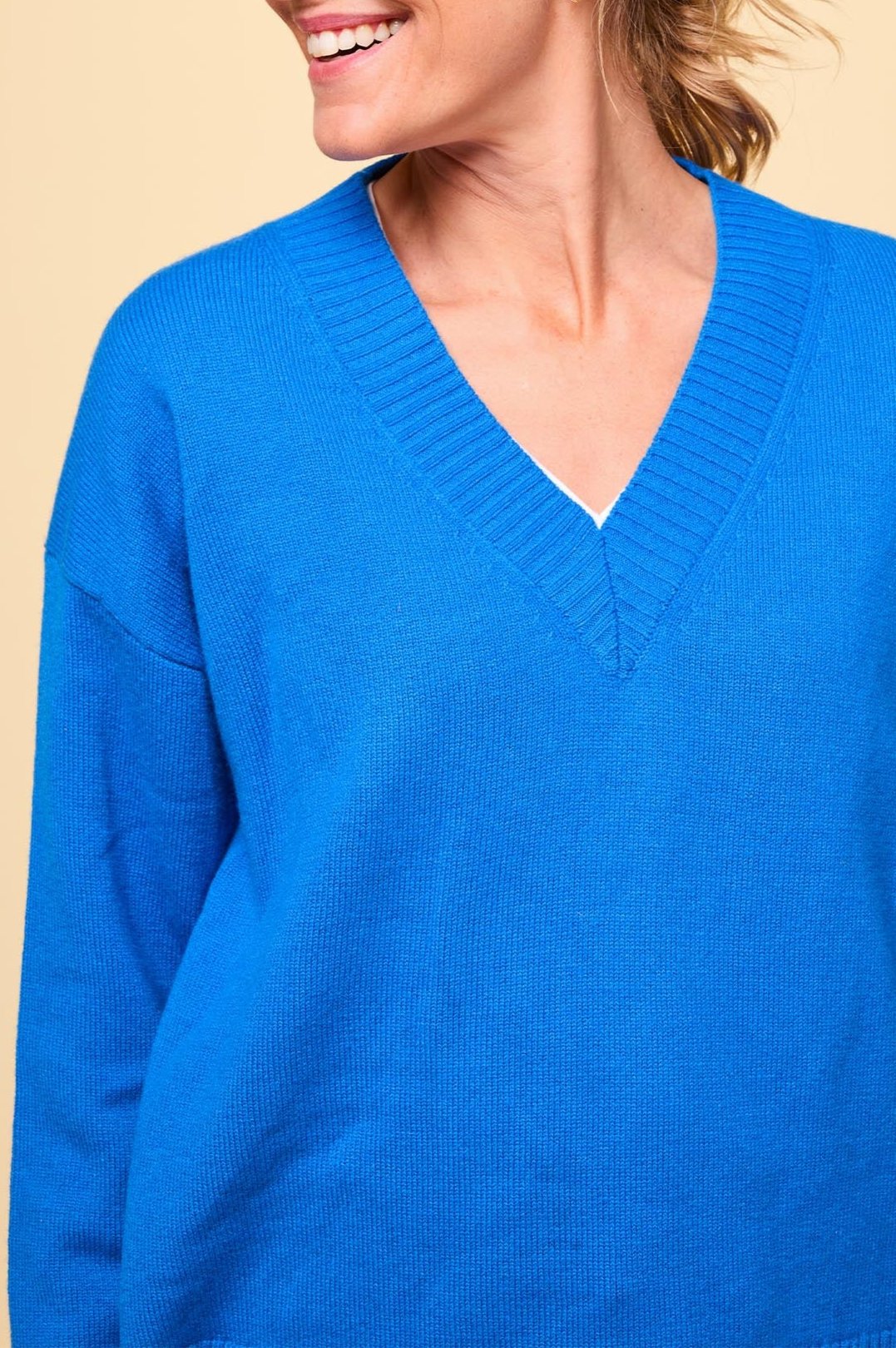 Premium Merino Wool Relaxed V-Neck Sweater for Women | Soft & Comfortable Blue Pullover | Perfect for Casual Wear, Office & Winter Outfits