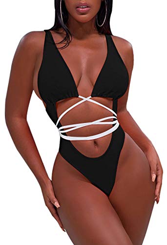 White String Match Black Top and Bottom