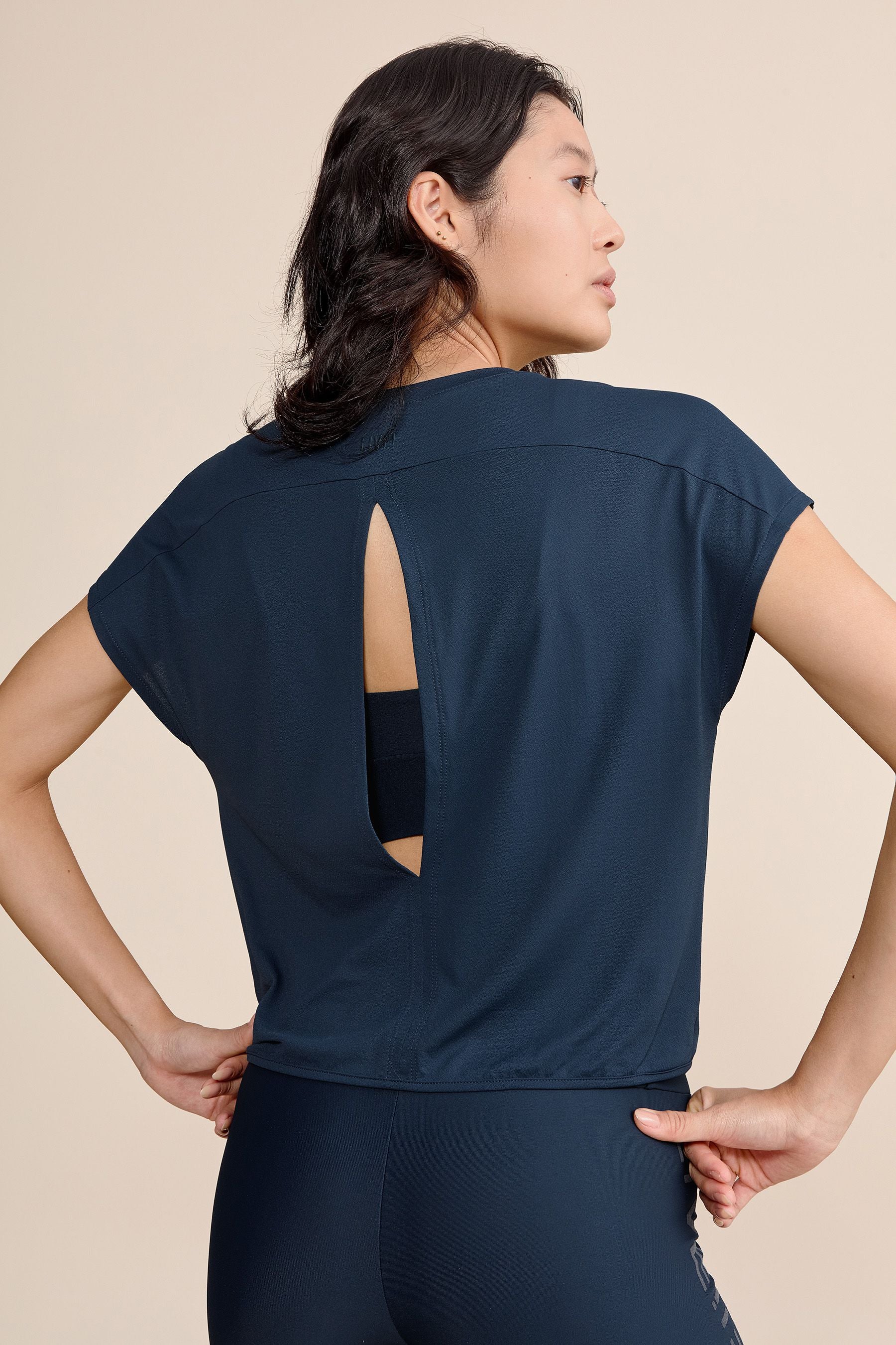 Breathable Comfort T-Shirt for Men & Women - Soft Cotton Relaxed Fit Tee for Everyday Wear, Workout & Casual Outfits