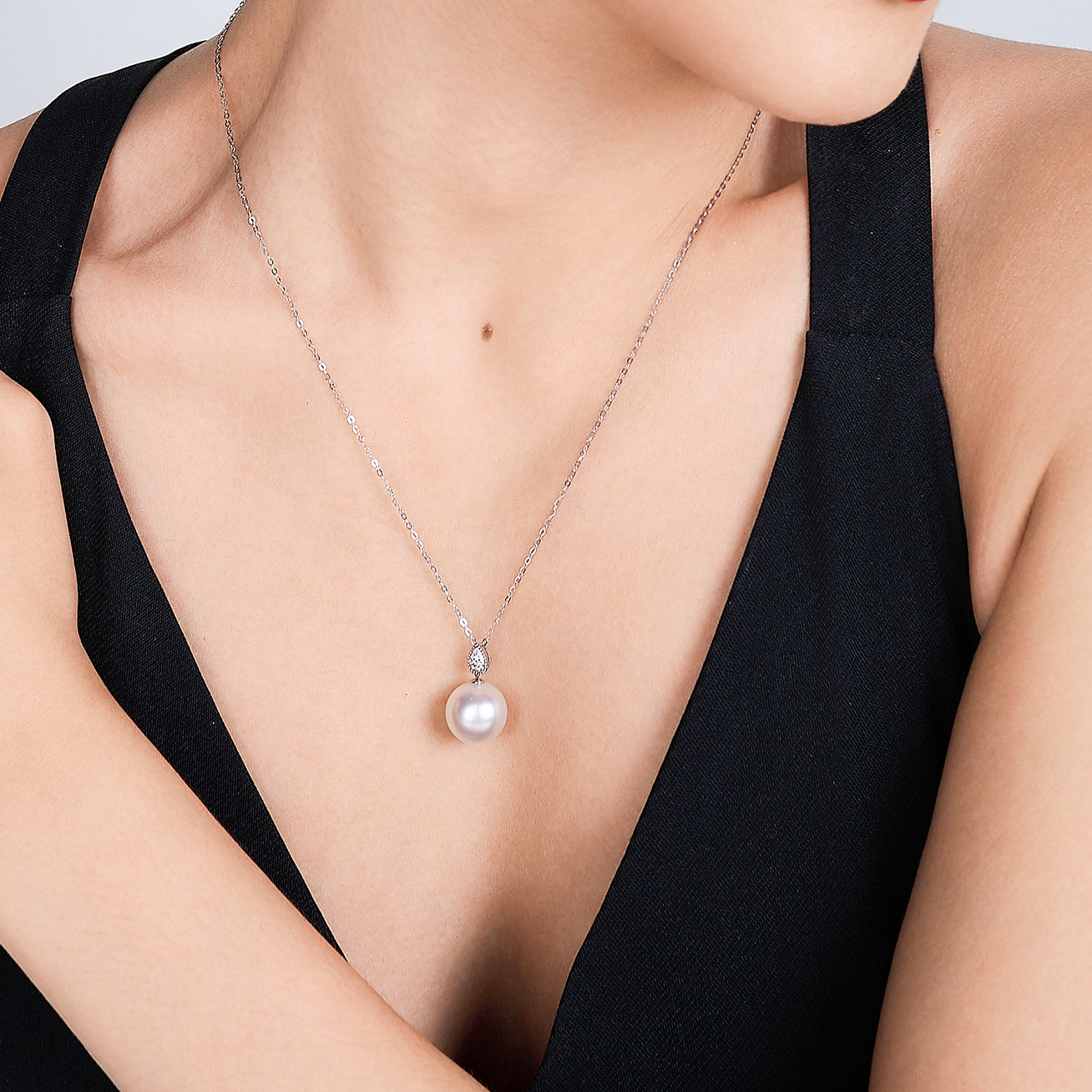 18K Solid Gold Australian White South Sea Pearl Necklace - Elegant Jewelry Gift for Women (KN00231) | Perfect for Weddings, Anniversaries & Special Occasions