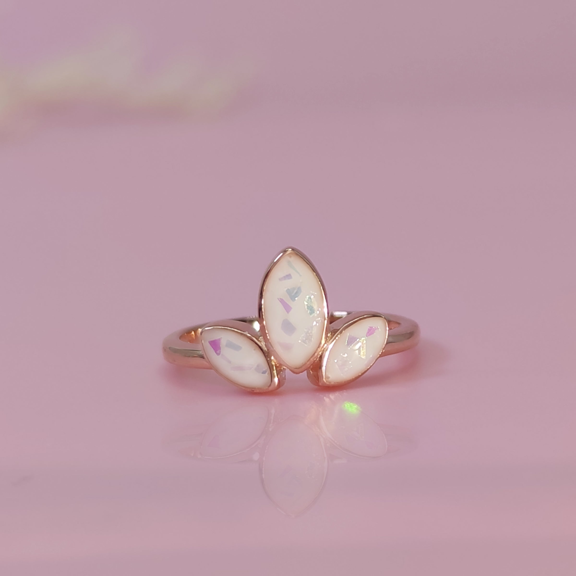 HeirloomClover Solid Gold Four Leaf Clover Breast Milk Jewelry Ring - Perfect for Nursing Mothers, Memorial Keepsake & Unique Gift for New Moms