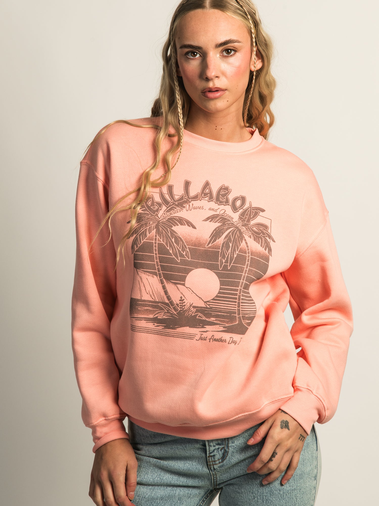 BILLABONG SUNSET MEMORIES CREW NECK SWEATSHIRT - Women's Casual Pullover for Beach, Surfing & Streetwear Fashion