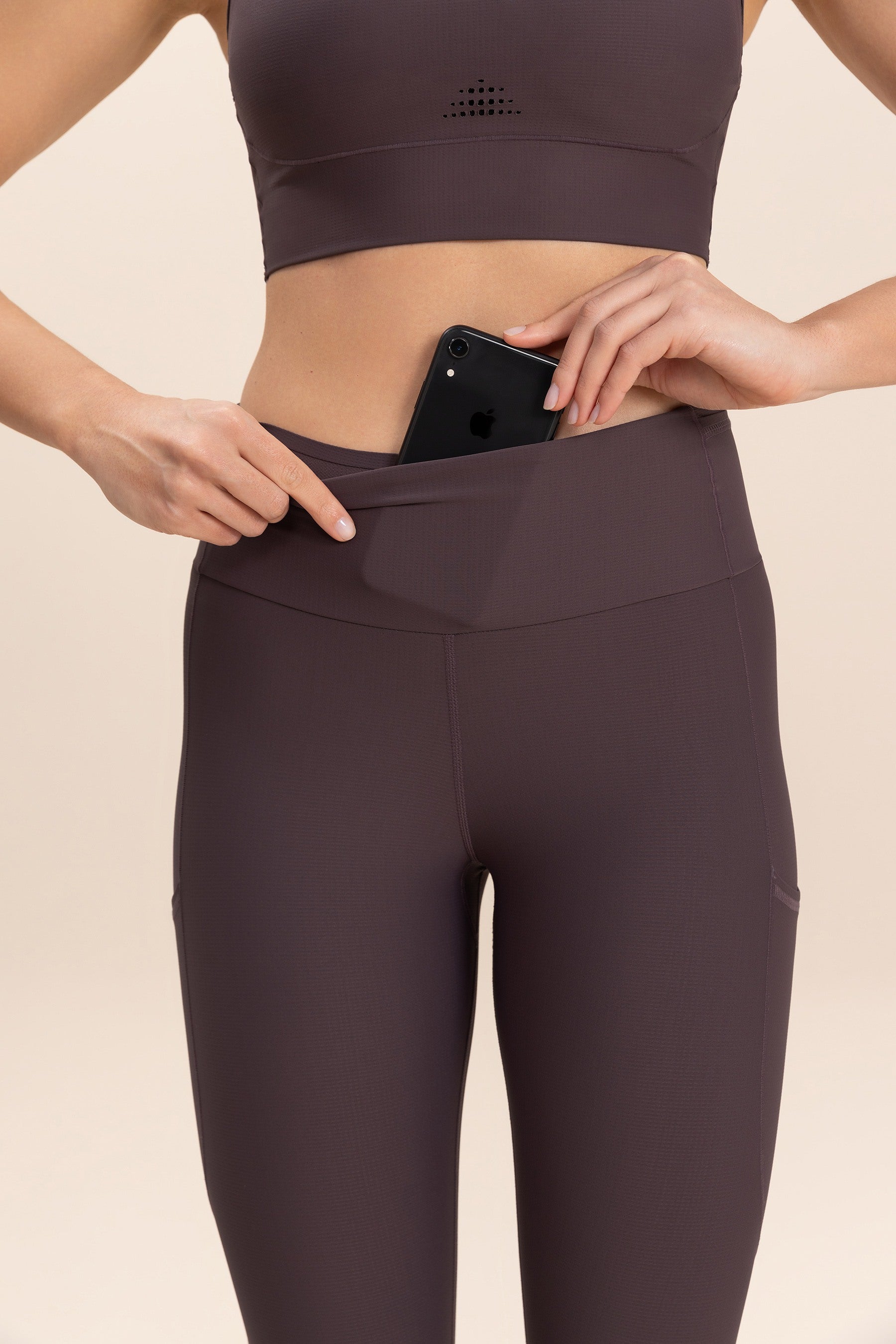 6-Pocket High-Speed Workout Leggings for Women - Running, Yoga & Gym - Moisture-Wicking & Stretchy Activewear