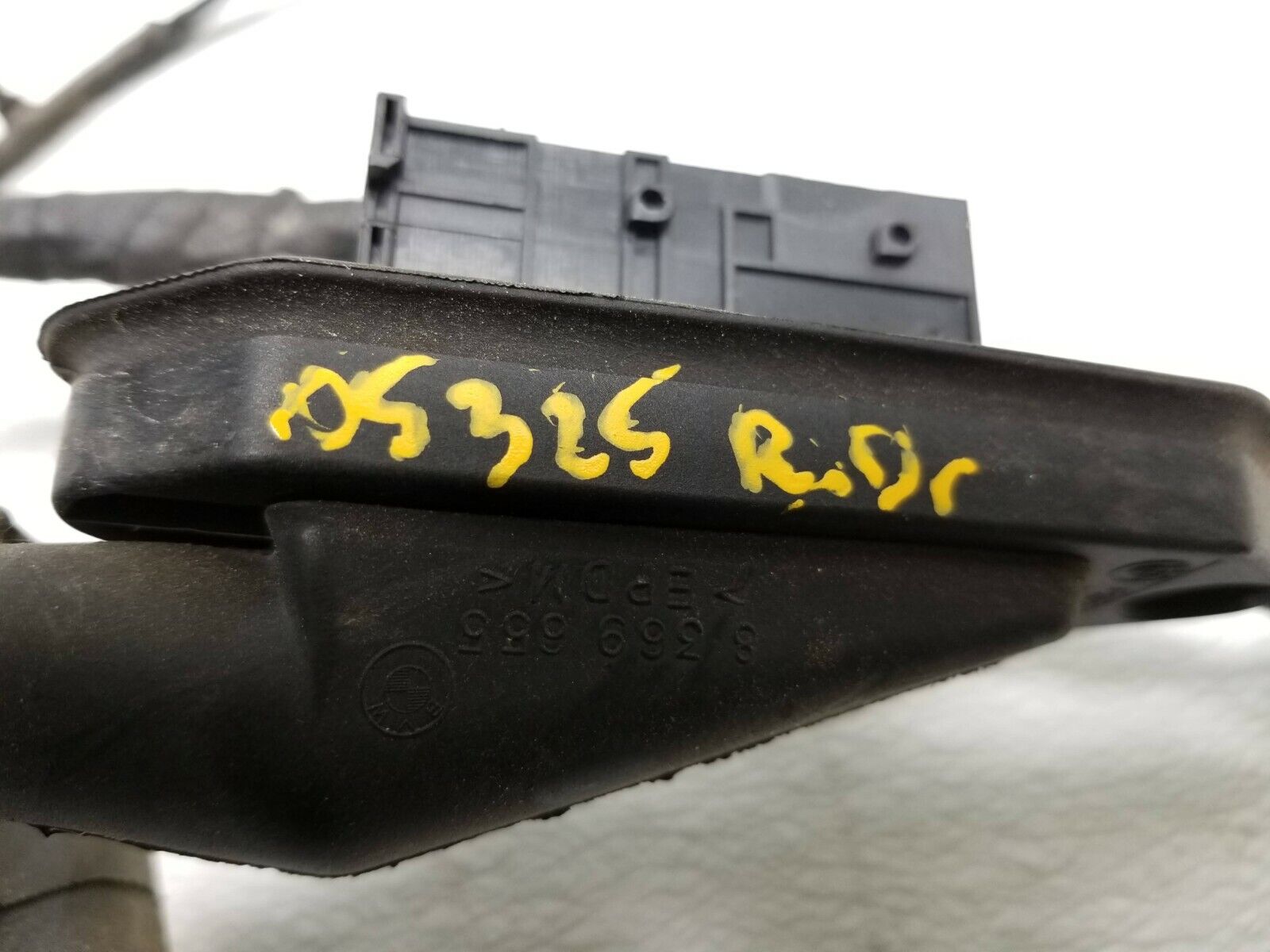 BMW E46 Rear Left Driver Side Door Wire Harness OEM Replacement - Compatible with 01 02 03 04 05 Models - Perfect for Electrical Repairs & DIY Car Maintenance
