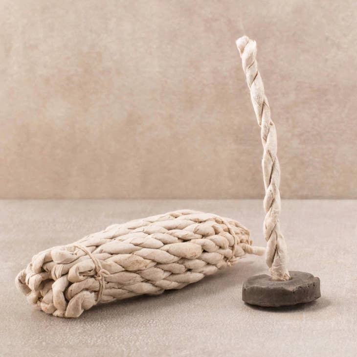Premium Sandalwood Tibetan Rope Incense - Handmade Natural Aromatherapy for Meditation, Yoga & Spiritual Relaxation | Perfect for Home, Temple & Wellness Spaces