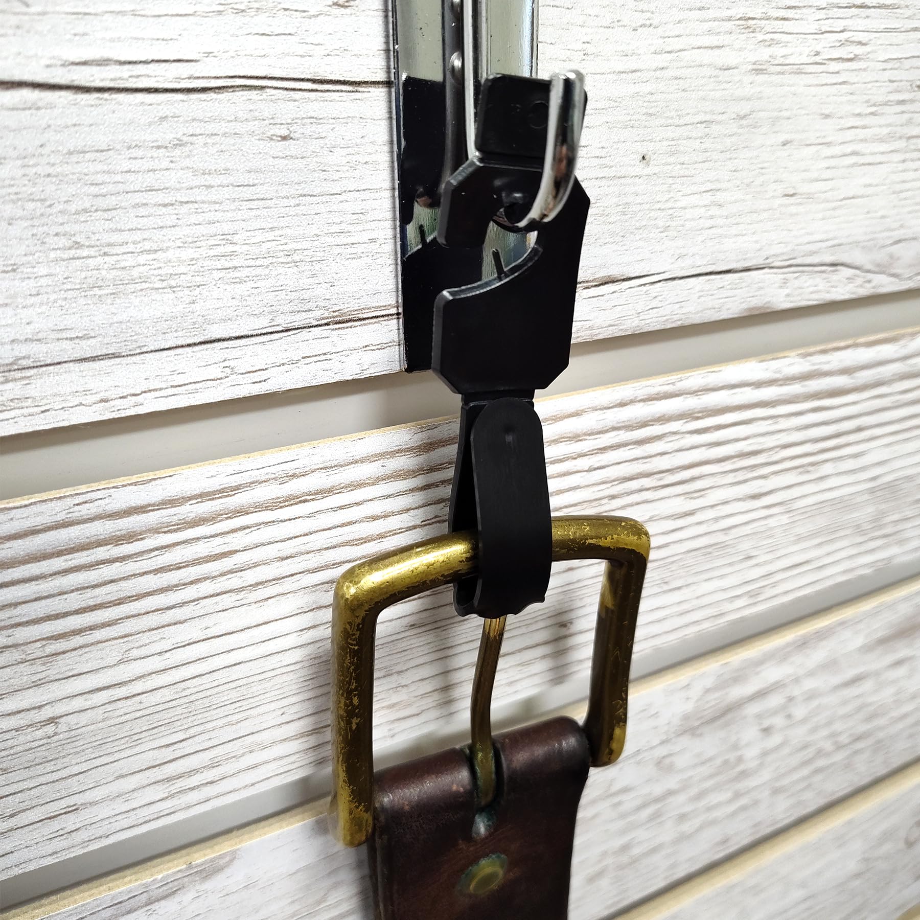 1000 Pack Black Plastic Belt Hangers for Retail Stores - Durable & Cost-Effective Belt Display Hooks | Perfect for Clothing Stores, Department Stores & Boutique Merchandising