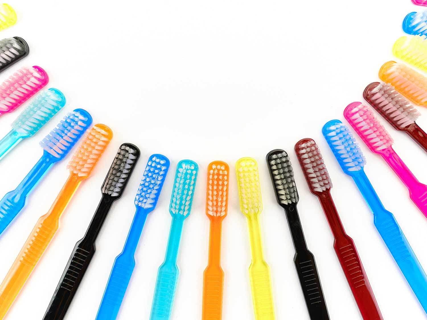 Dr. Bauer Disposable Toothbrushes with Toothpaste - 100 Pack Individually Wrapped (Blue-Green & Red-Black) - Perfect for Travel, Camping, and On-the-Go Oral Care