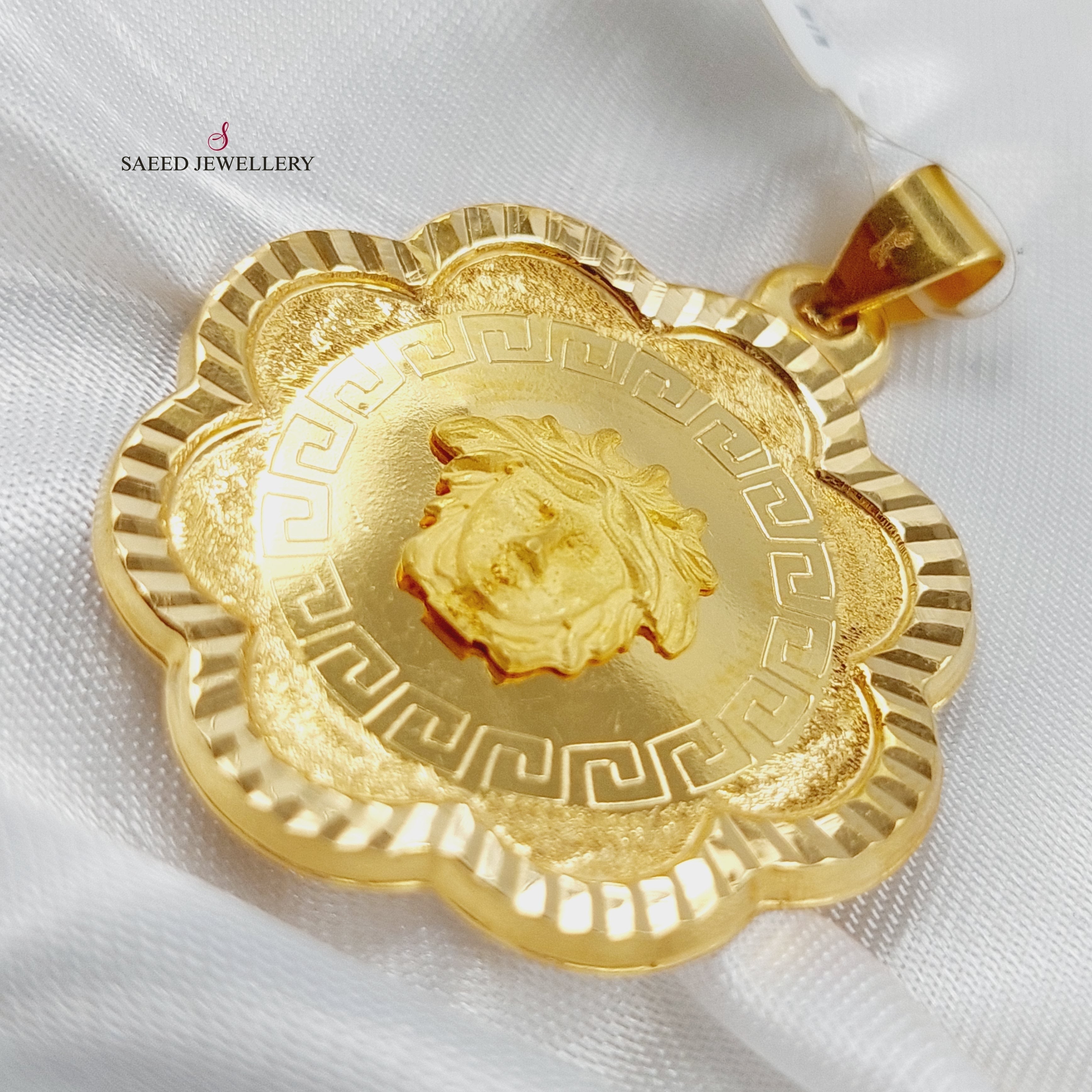 Enamel Pendant Necklace - Elegant Handmade Jewelry for Women - Perfect for Gifts, Parties & Everyday Wear