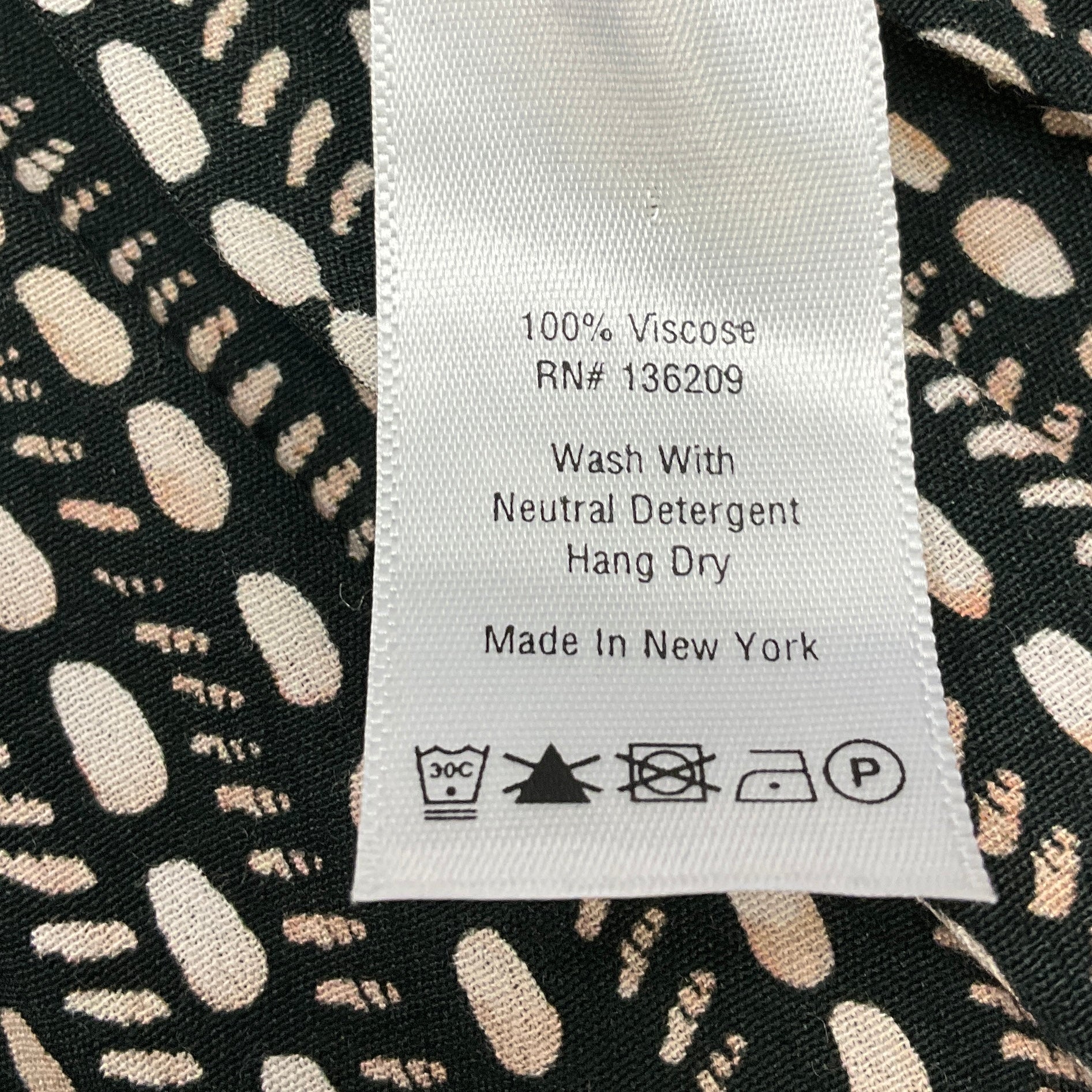 Elegant Printed Long Cape Dress in Black & Beige - Perfect for Evening Parties, Weddings & Special Occasions