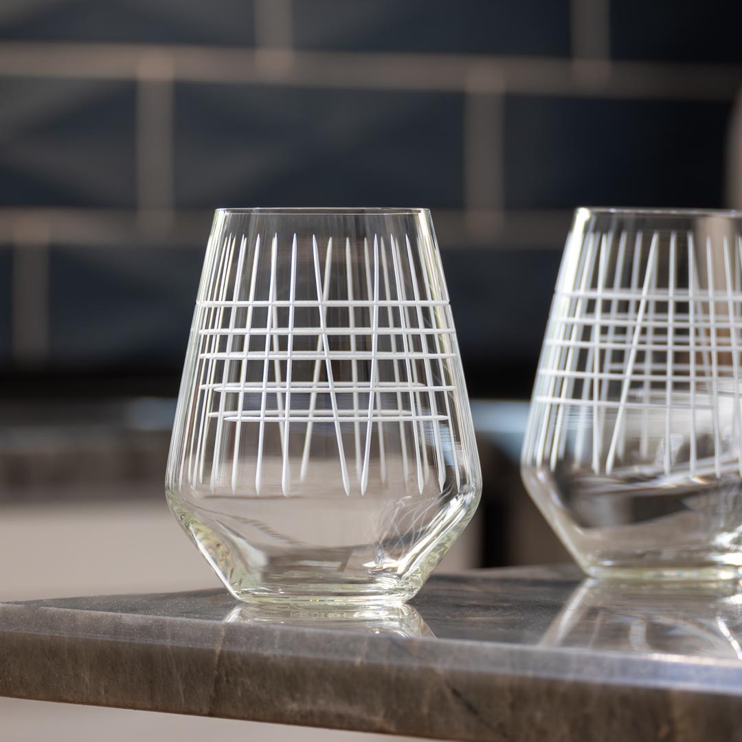 18oz Stemless Wine Tumbler Glasses Set of 2 - Shatterproof & Insulated for Red & White Wine - Perfect for Parties, Picnics & Outdoor Dining