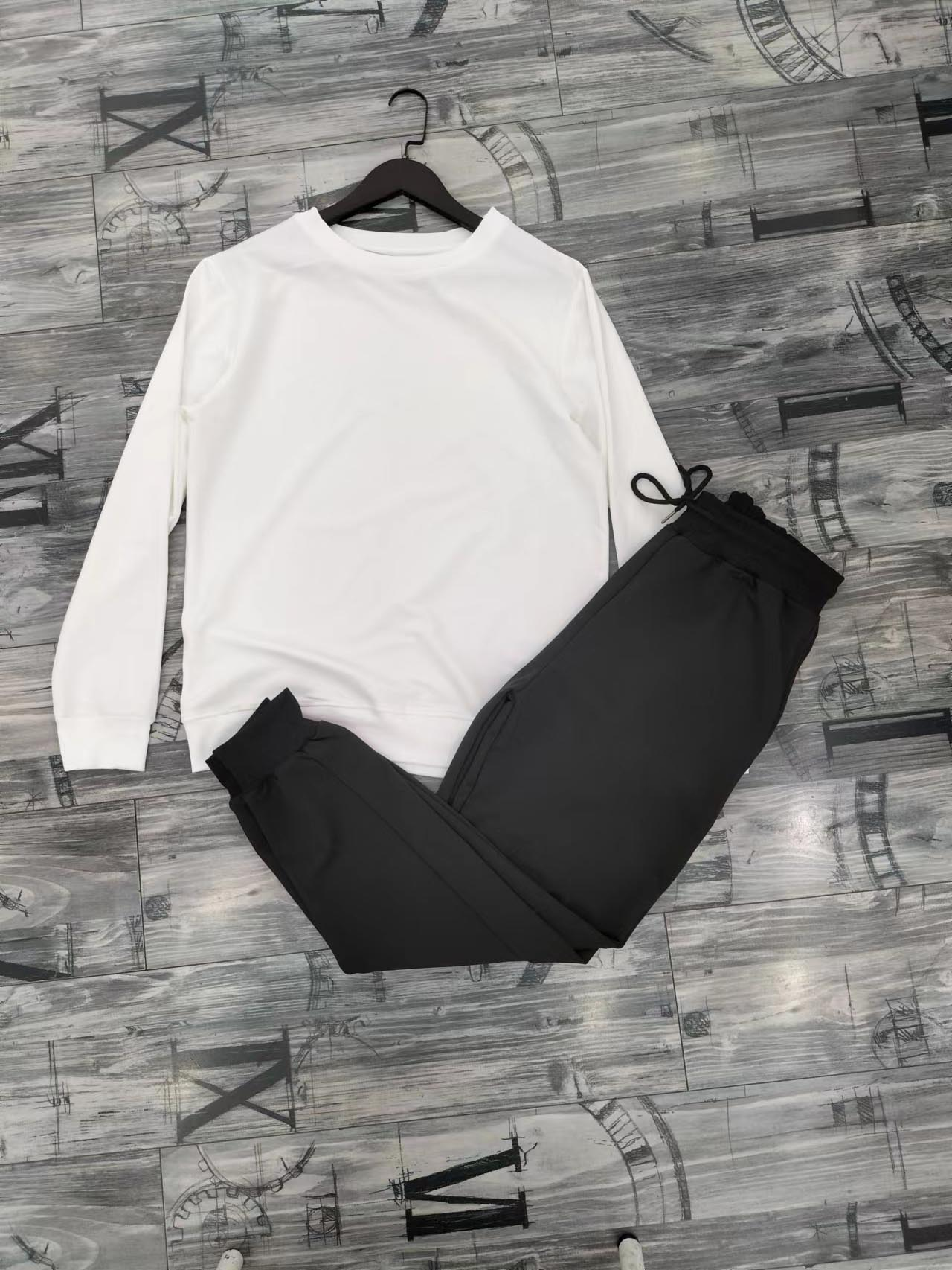 Men's Sports Casual Two-Piece Suit - Breathable & Comfortable Athletic Outfit for Gym, Running & Everyday Wear