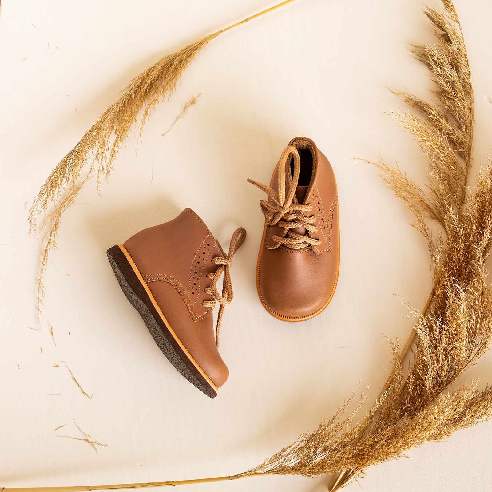 Paseo Kids Leather Boots - Waterproof & Comfortable Winter Boots for Boys and Girls - Perfect for Snow, Rain, and Outdoor Play
