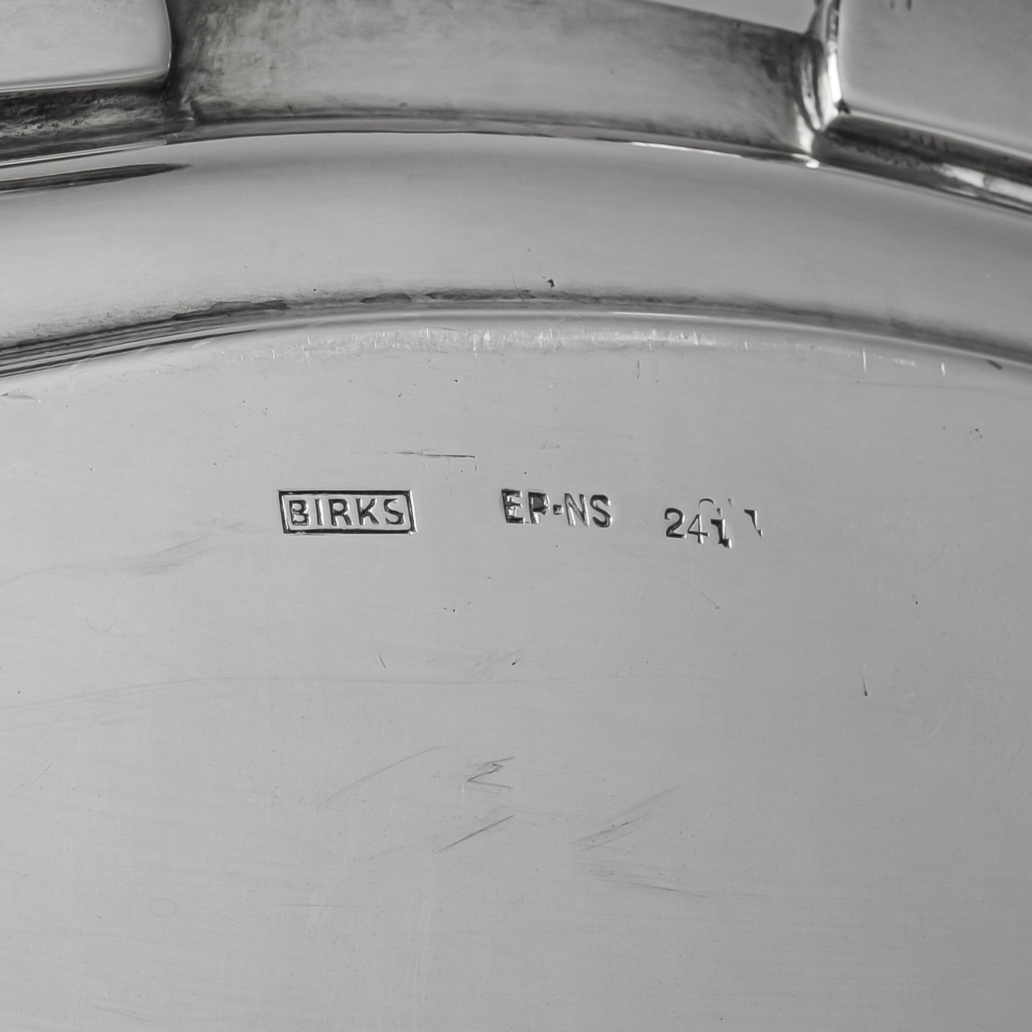Birks Silver Plated Butler's Tray - Elegant Serving Tray for Tea, Cocktails & Entertaining - Perfect for Hosting, Afternoon Tea & Luxury Dining Accessories