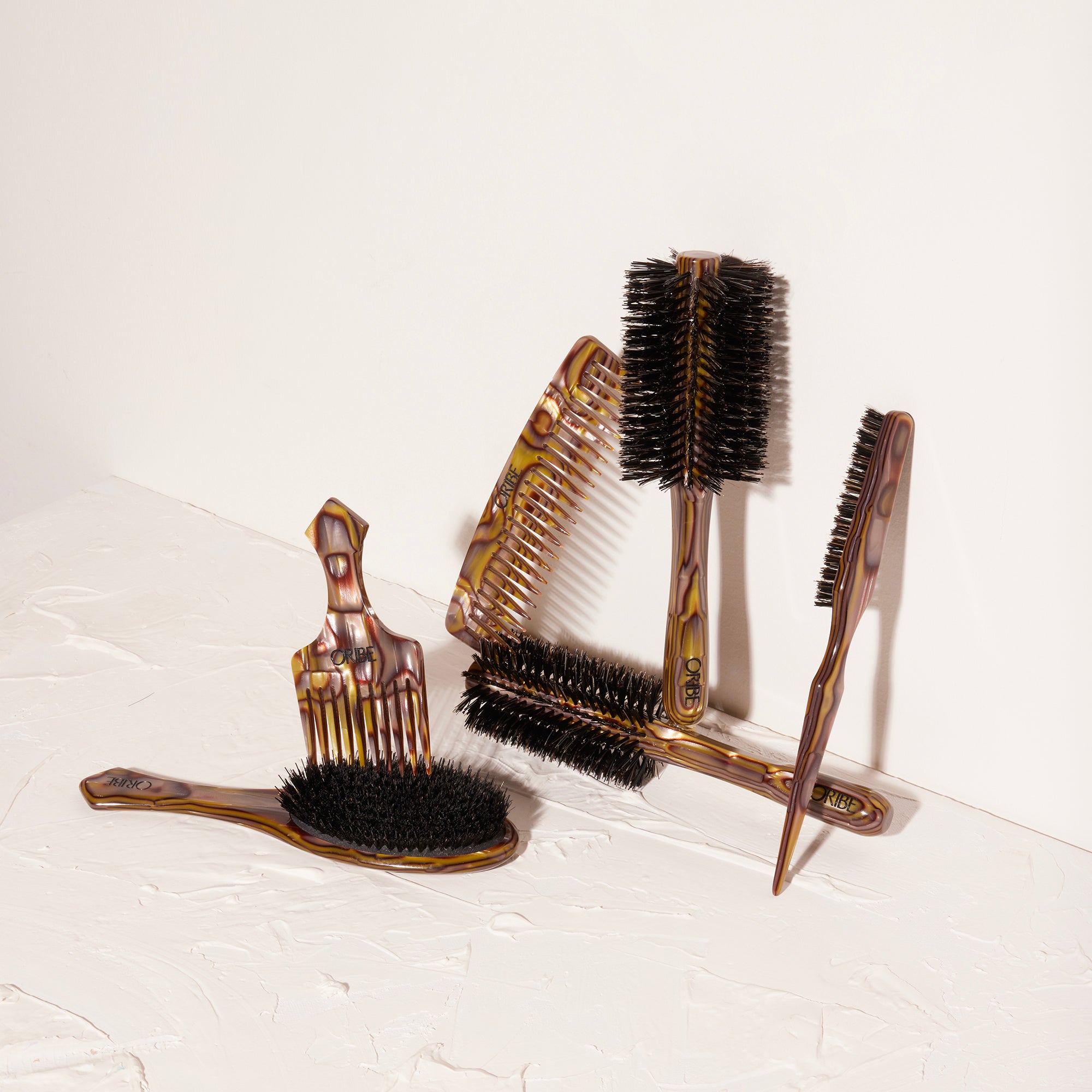 Italian Resin Teasing Brush for Voluminous Hair - Perfect for Styling, Backcombing & Adding Texture - Salon Quality Hair Brush for Women & Men